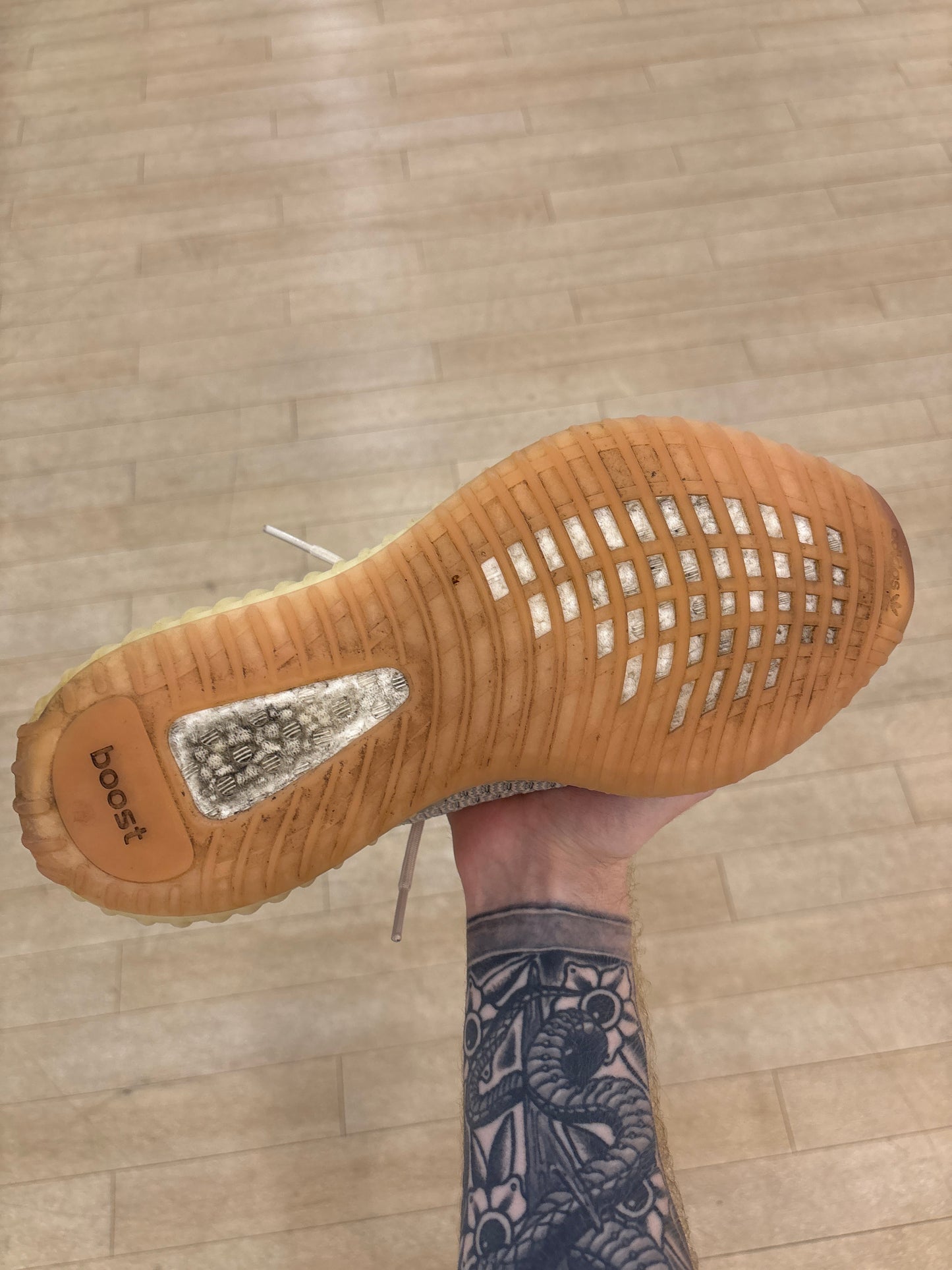 Yeezy 350 V2 Citrin Non Reflective (Used)