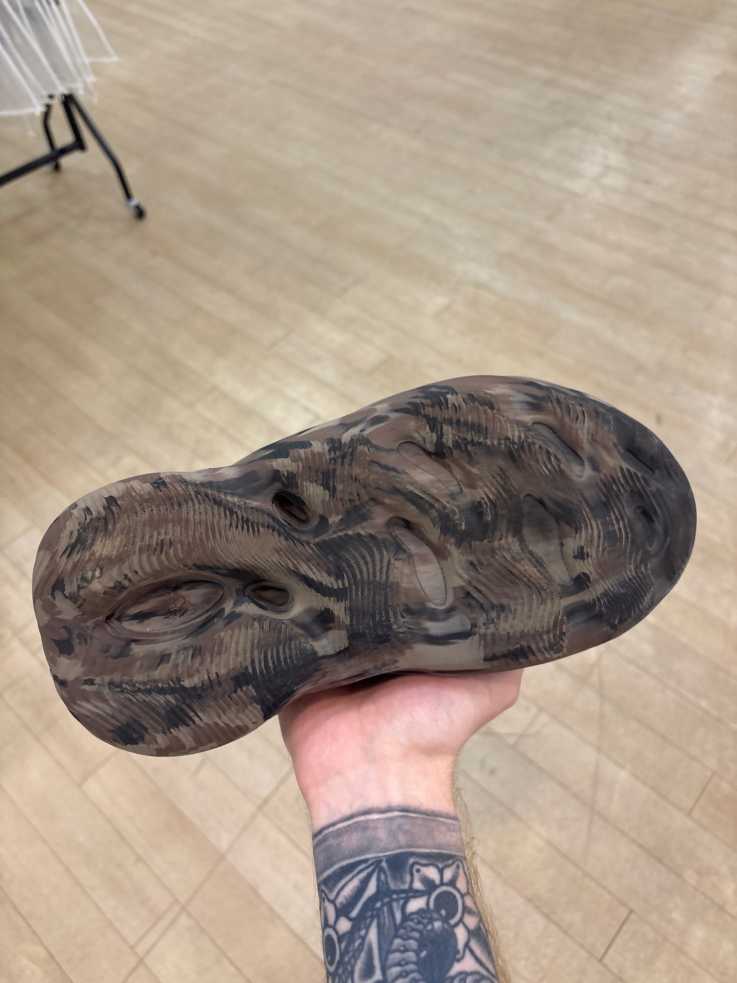 Yeezy Foam RNNR MX Cinder (Used)