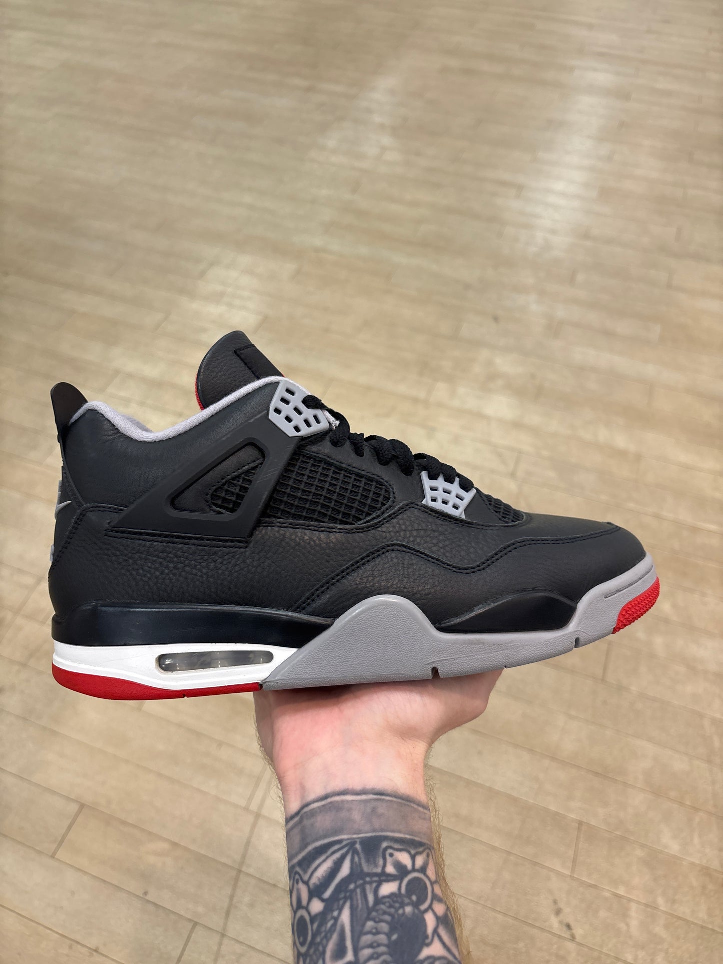 Jordan 4 Bred Reimagined (Used)