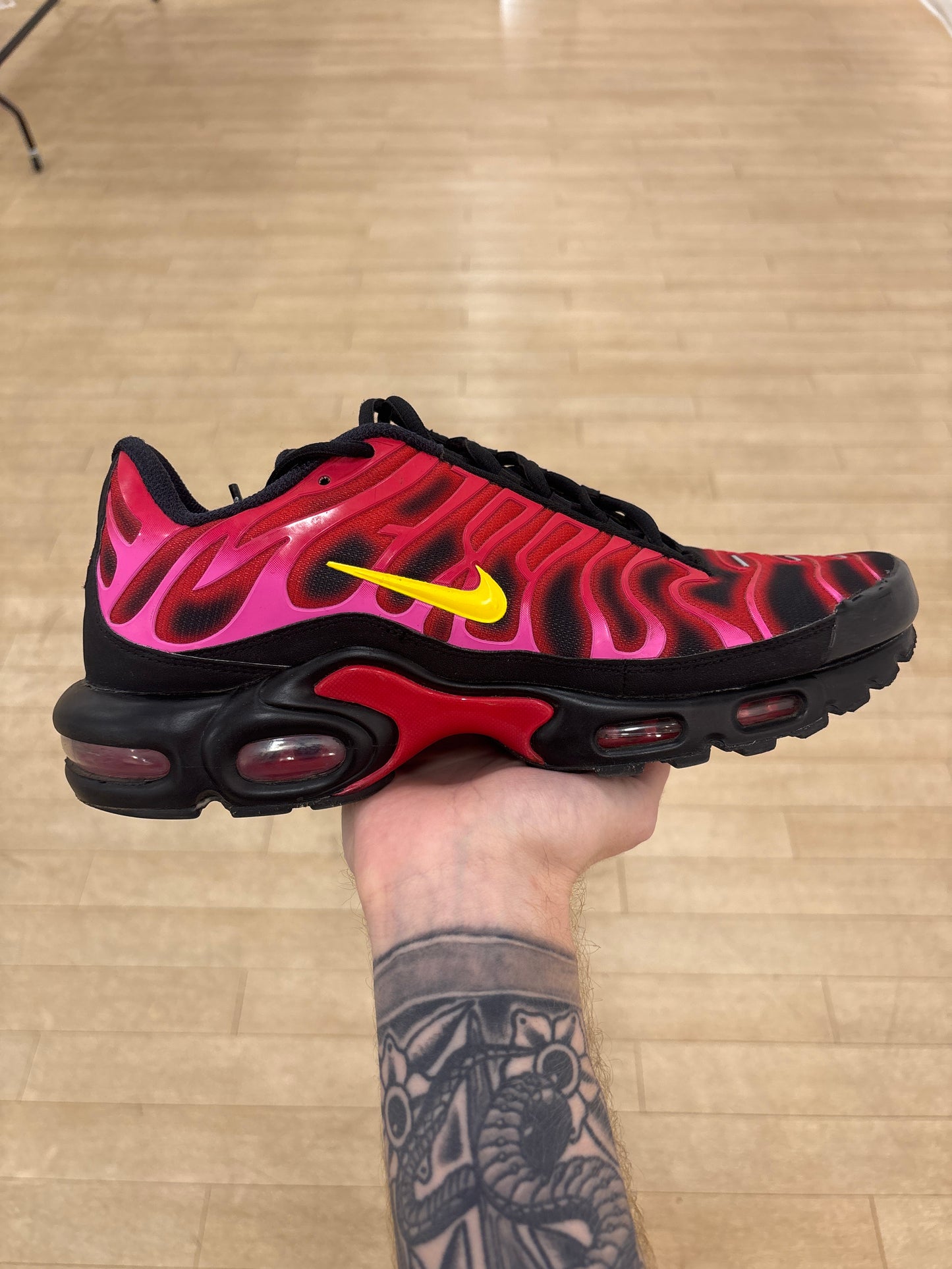Supreme Nike Air Max Plus University Red (Used)