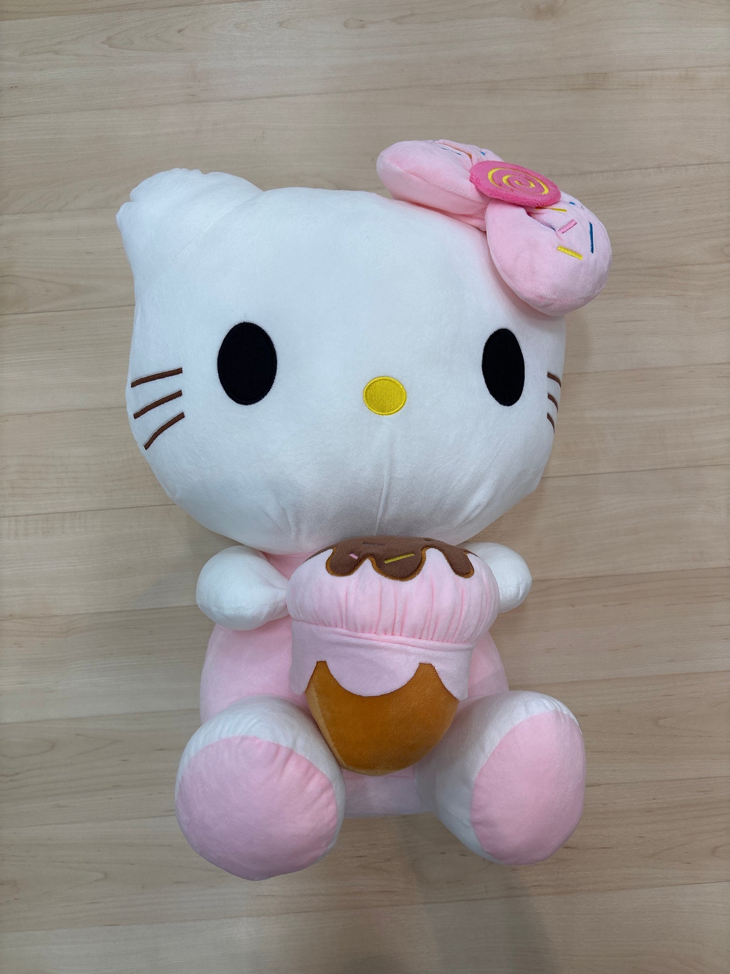 Hello Kitty Plushie Cupcake