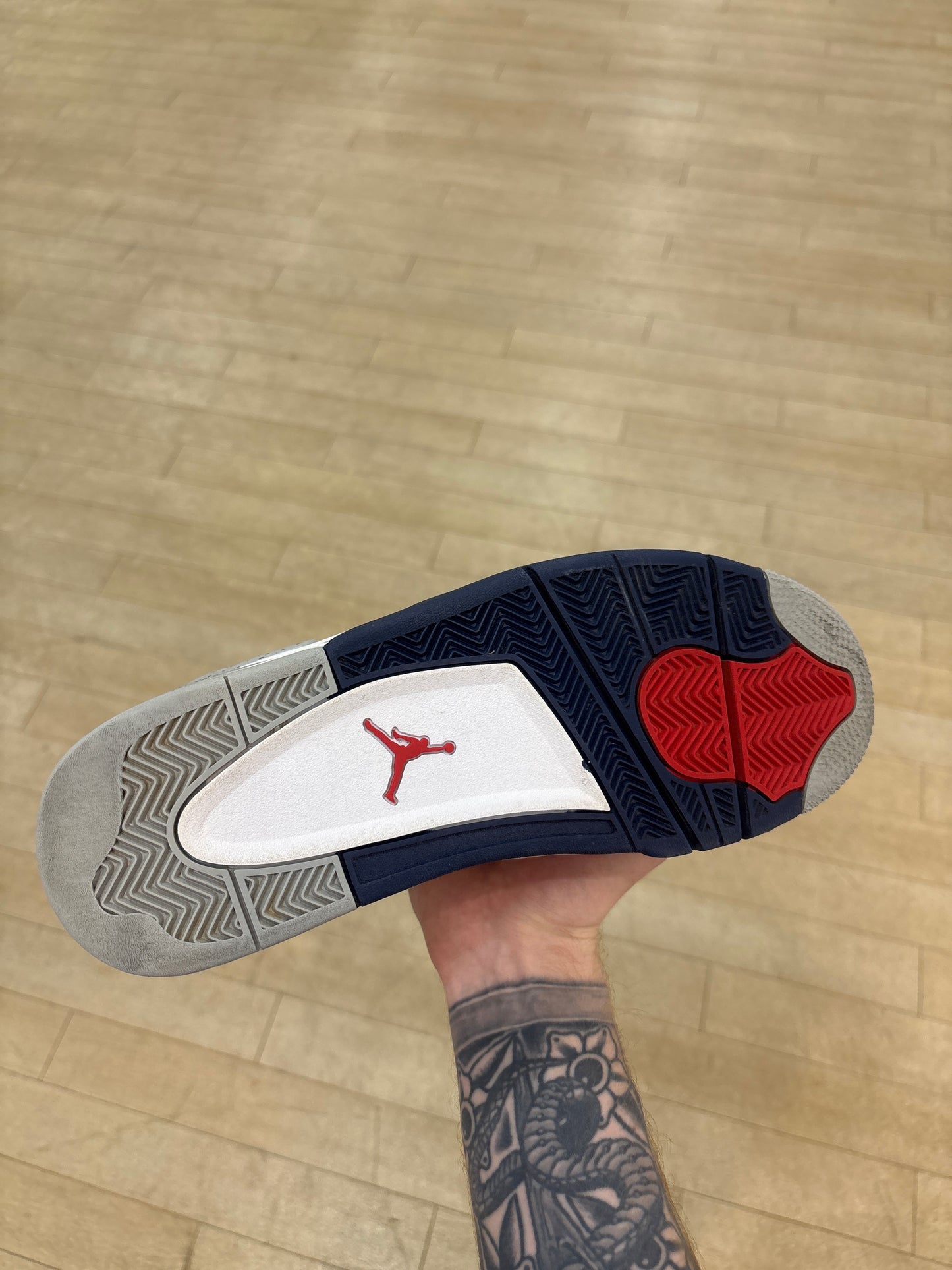 Jordan 4 Midnight Navy (Used)