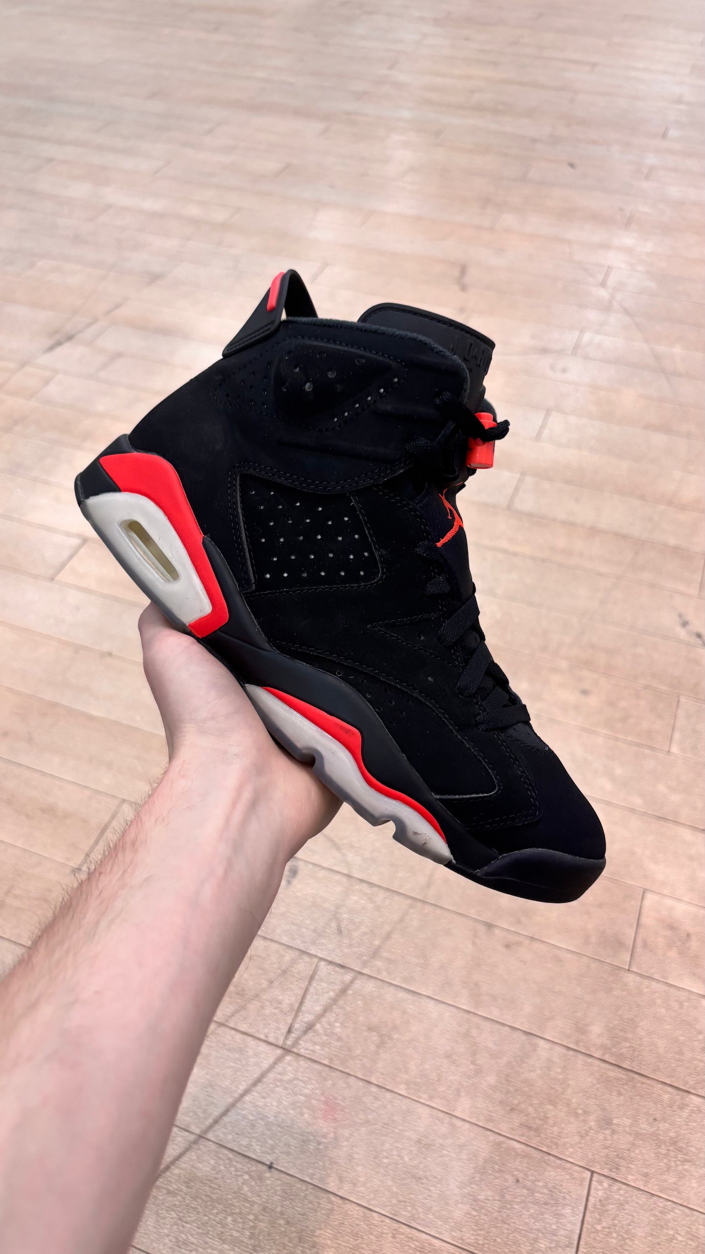 Jordan 6 Infrared (Used)