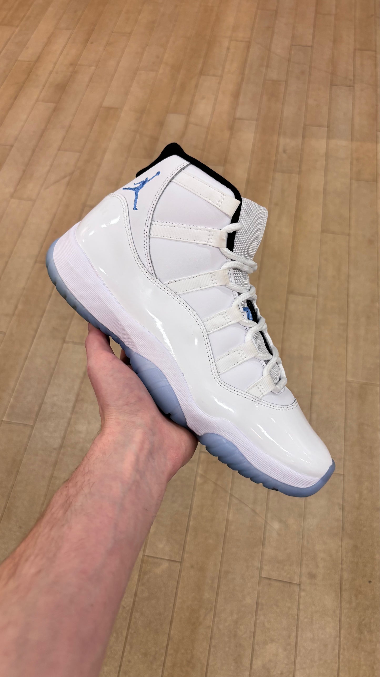Jordan 11 High Legend Blue (Used)