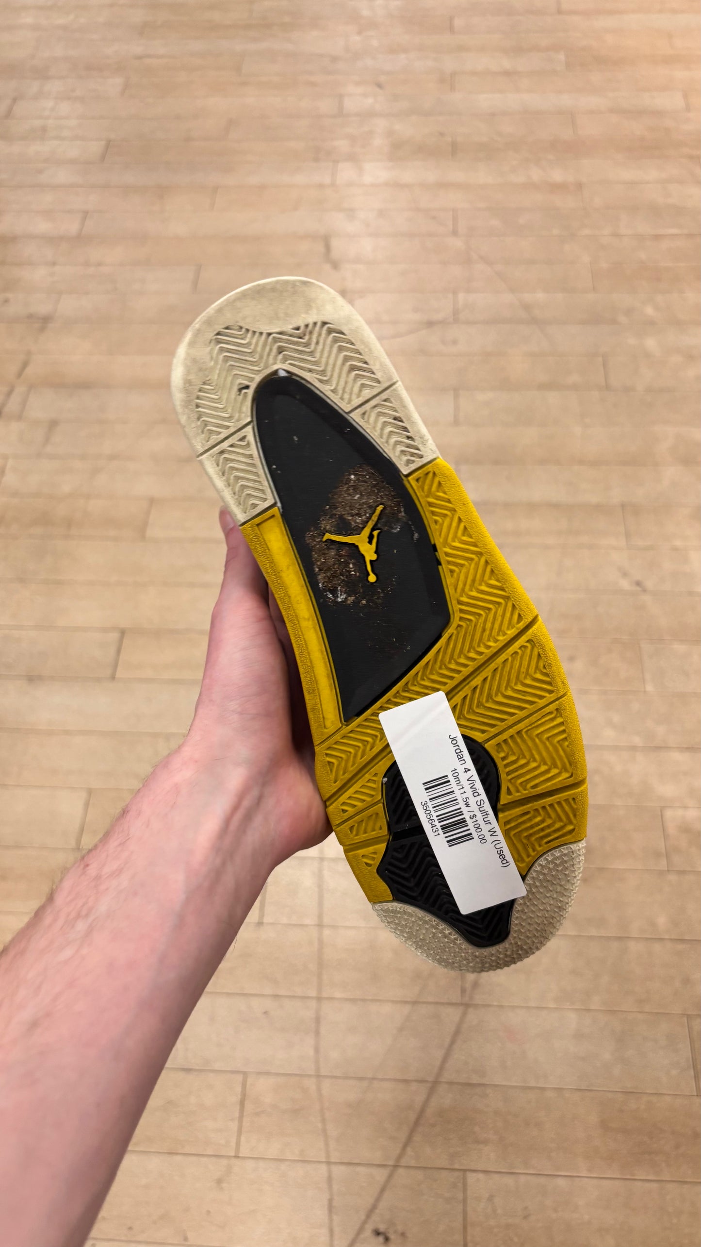 Jordan 4 Vivid Sulfur W (Used)