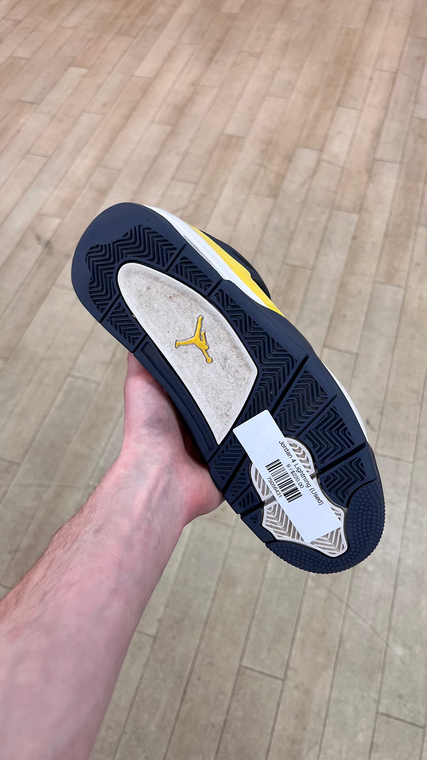 Jordan 4 Lightning (Used)