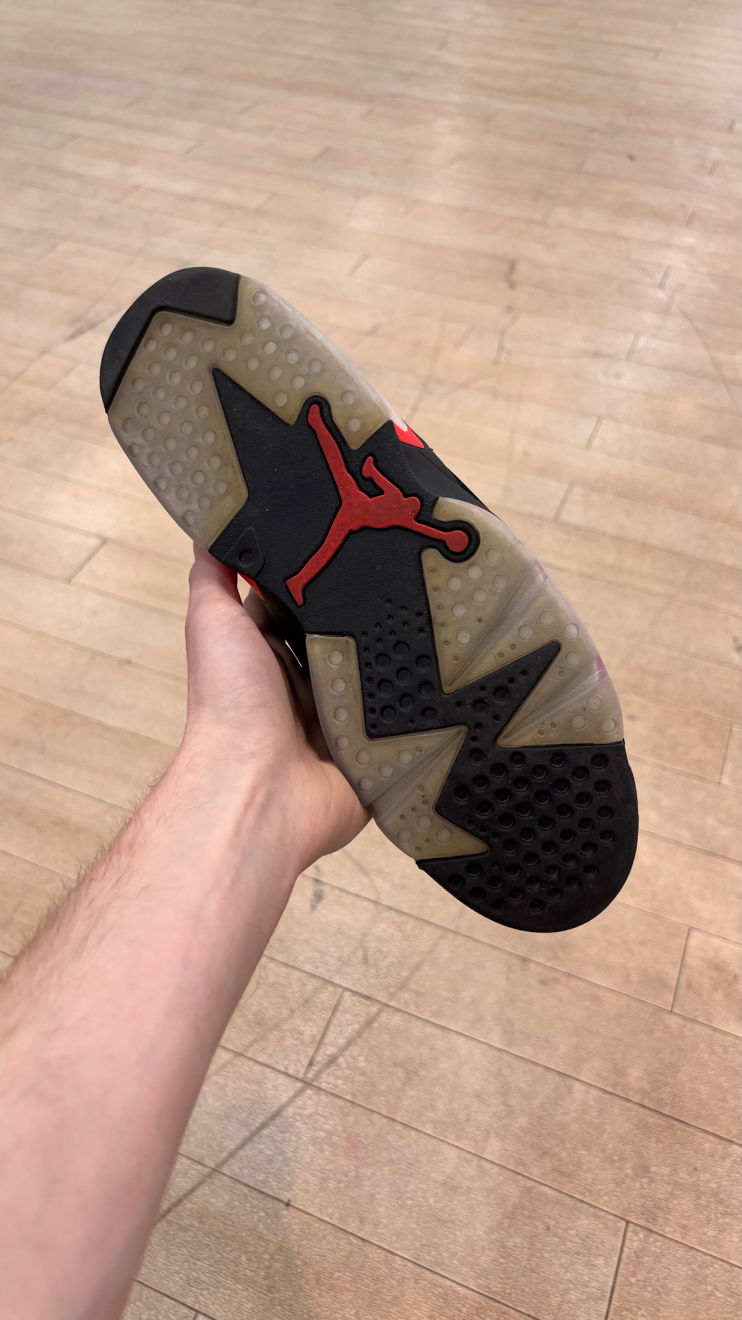 Jordan 6 Infrared (Used)