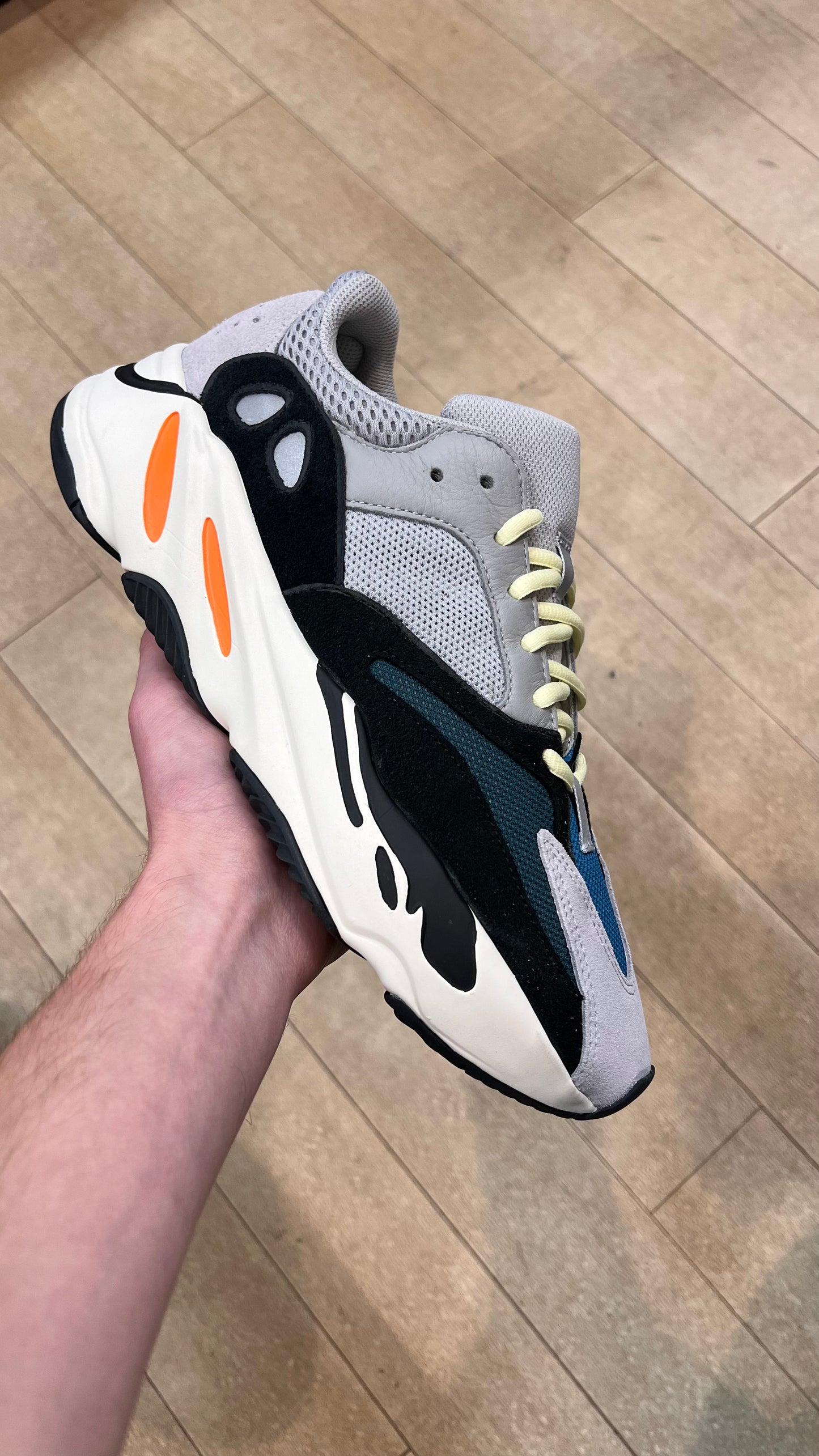 Yeezy 700 Wave Runner (Used)