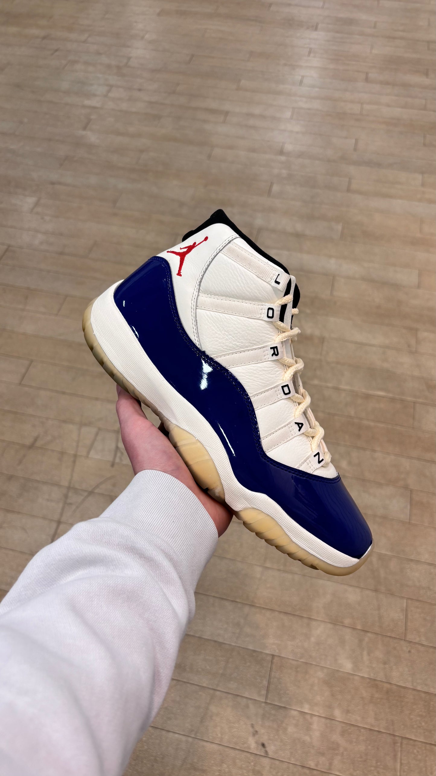 Jordan 11 High Rare Air (Used)