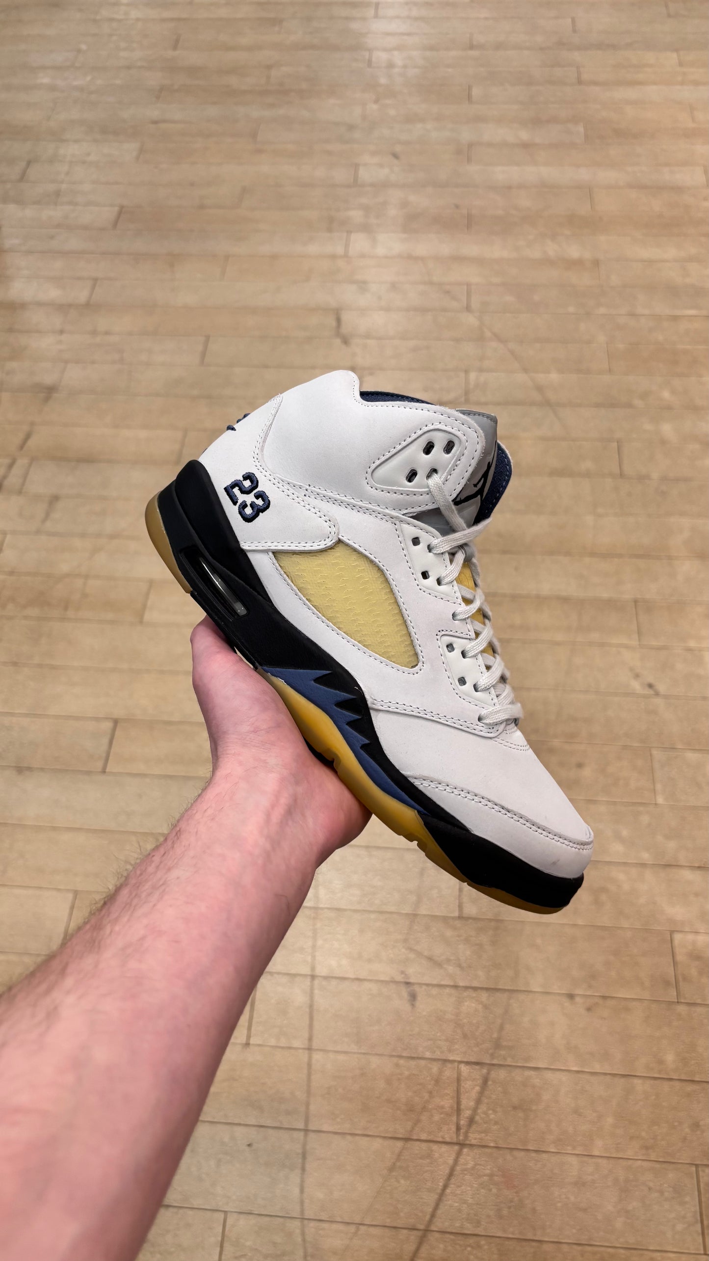 Jordan 5 A Ma Maniere Dawn W (Used)