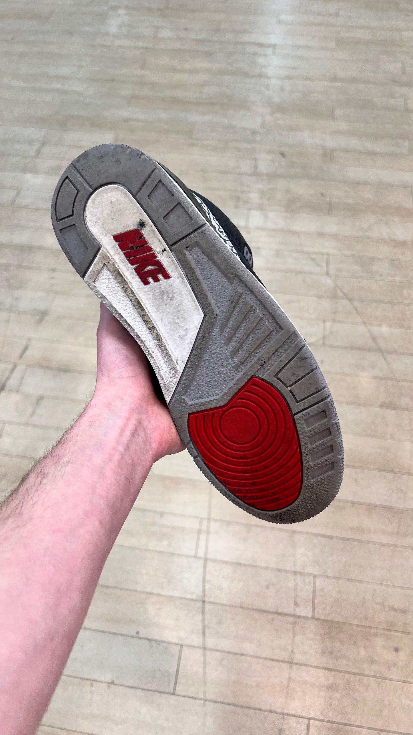Jordan 3 Black Cement 2018 (Used)