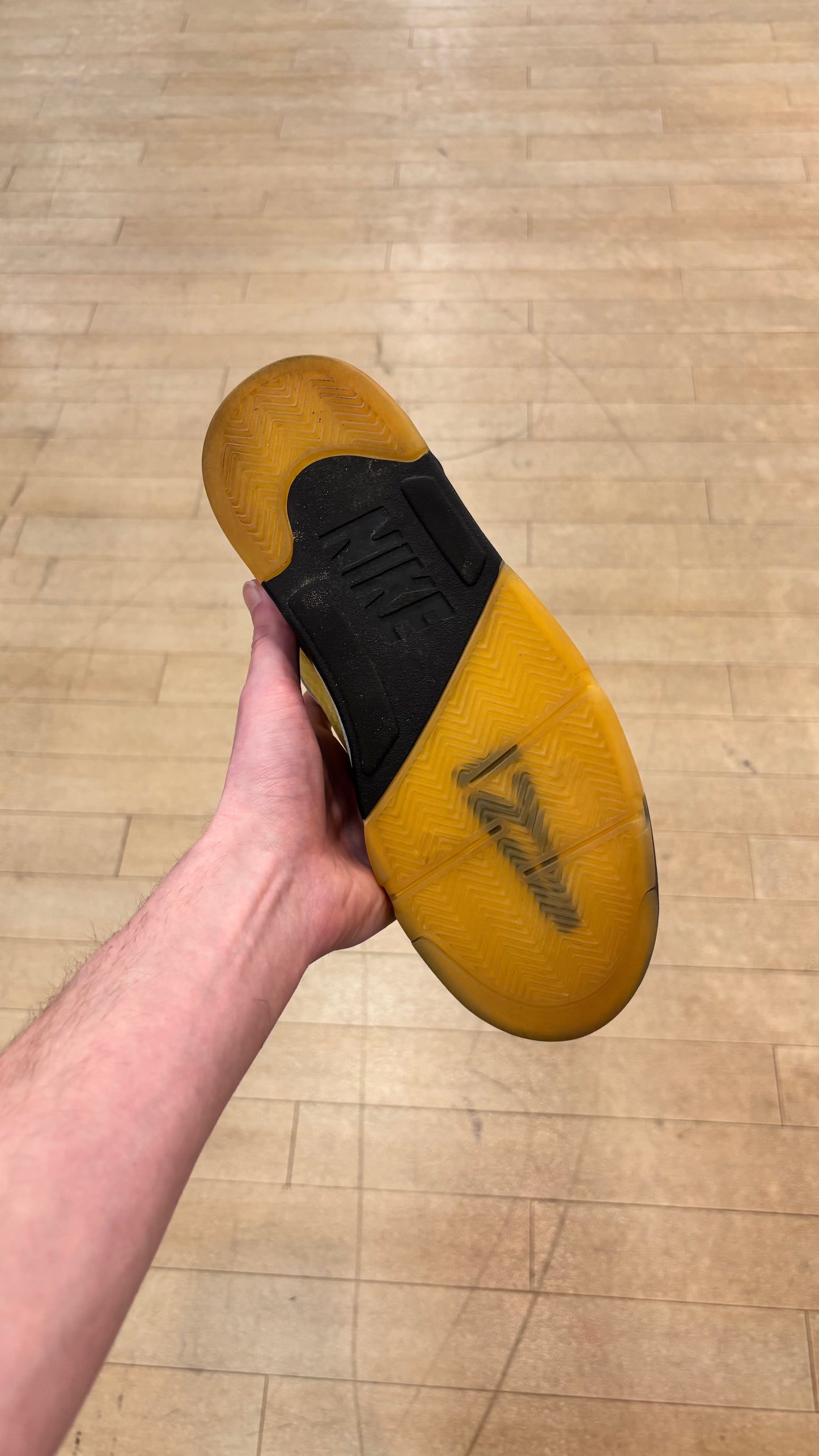 Jordan 5 A Ma Maniere Dawn W (Used)