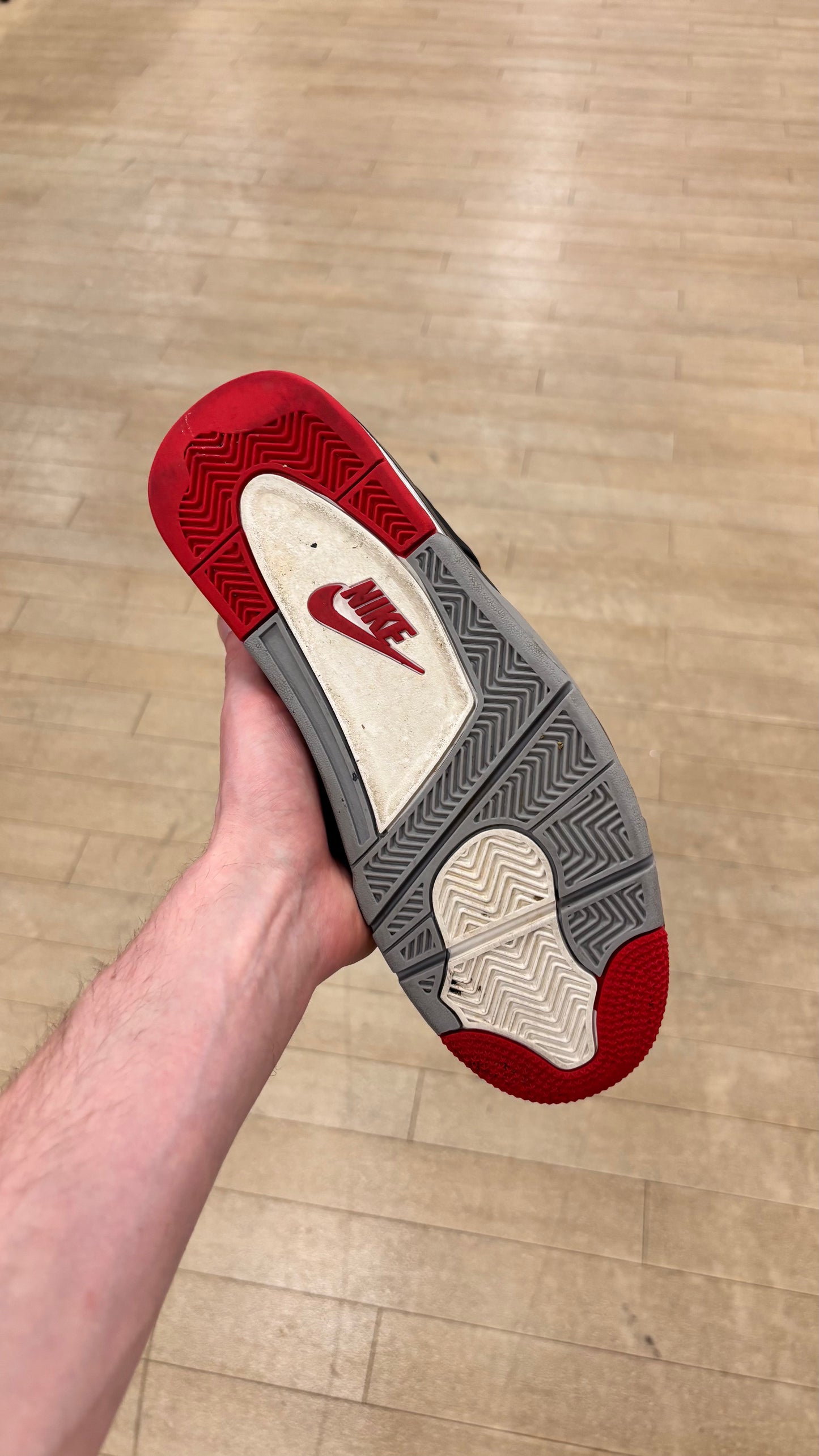 Jordan 4 Bred Reimagined (Used)