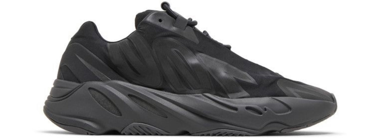 Yeezy 700 MNVN Triple Black (Used)