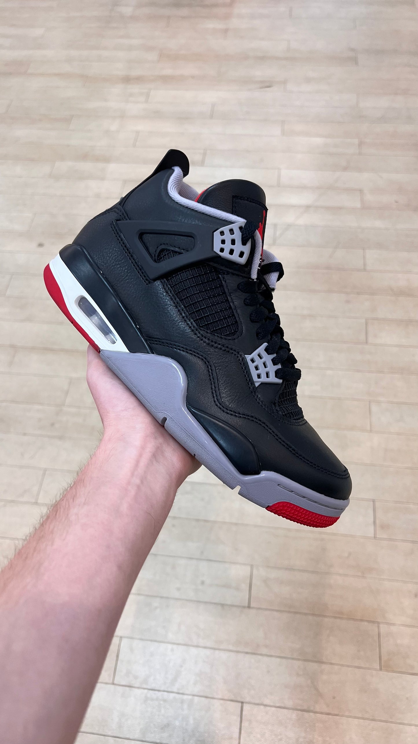 Jordan 4 Bred Reimagined (Used)