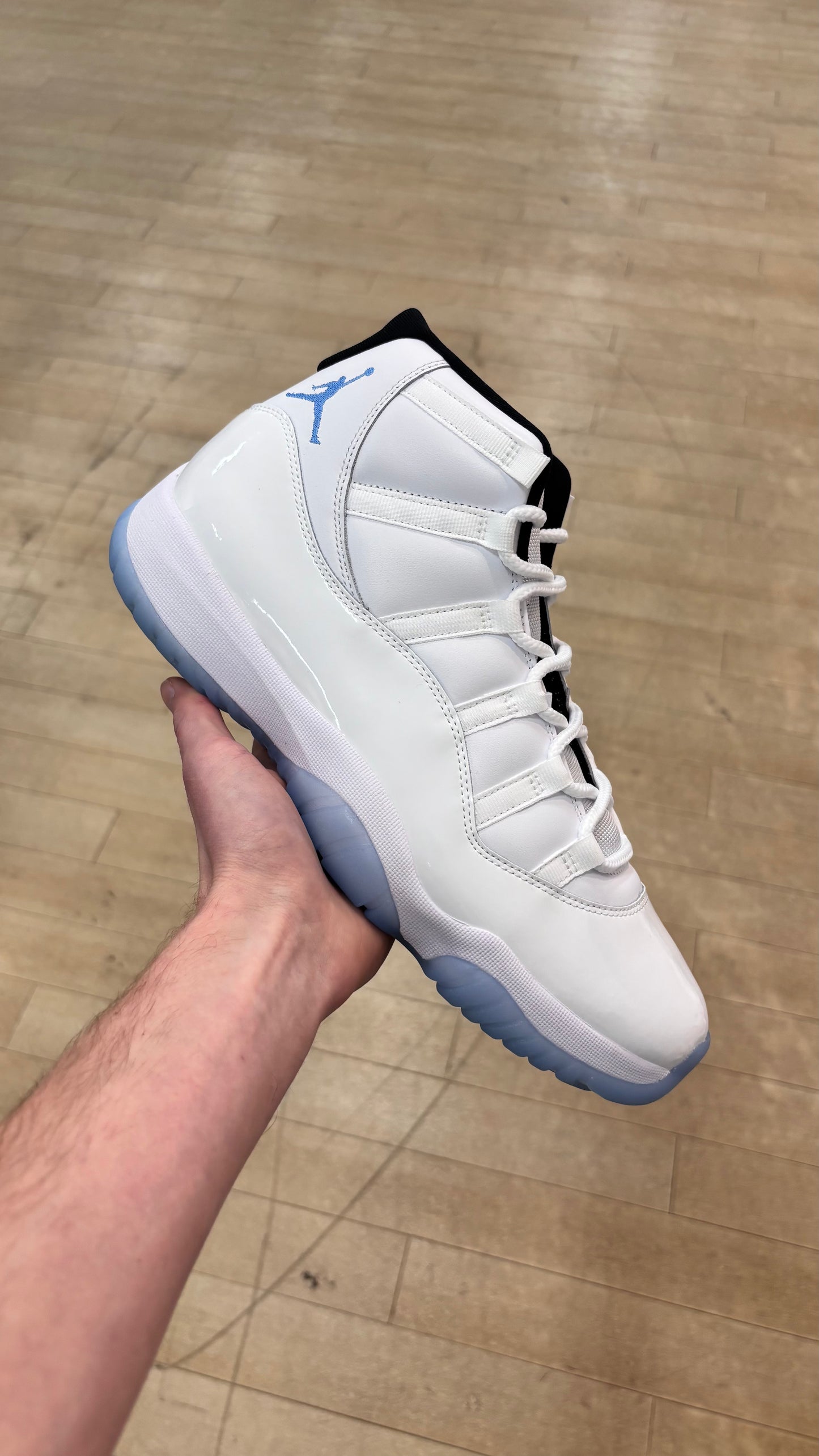 Jordan 11 High Legend Blue (Used)