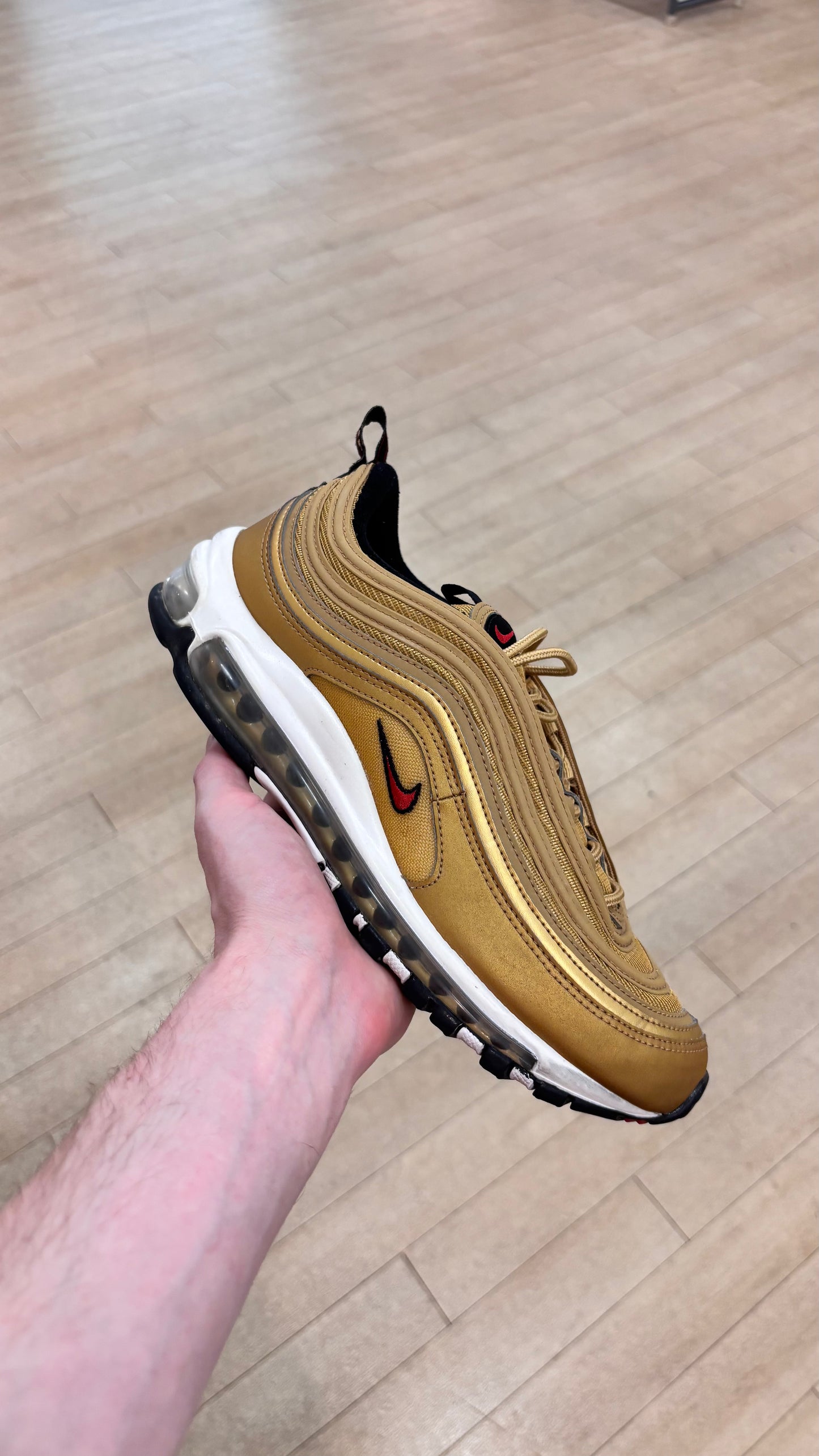 Air Max 97 Metallic Gold (Used)