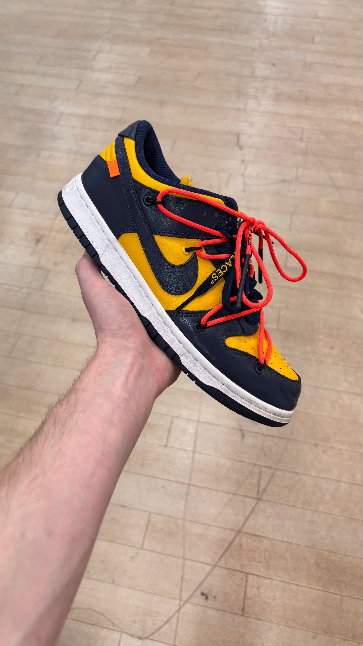 Nike Dunk Low Off White University Gold (Used)