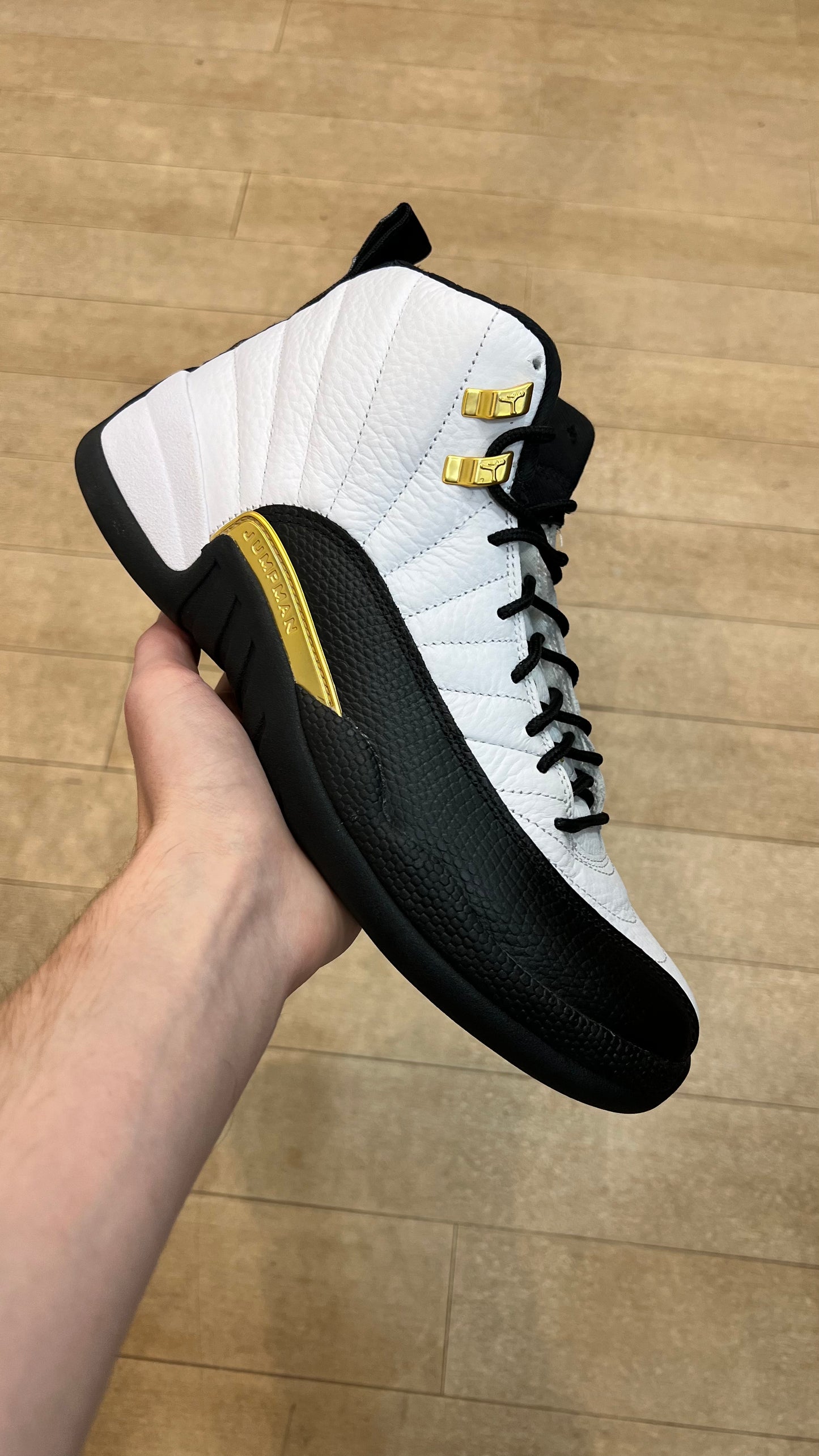 Jordan 12 Royalty Taxi (Used)