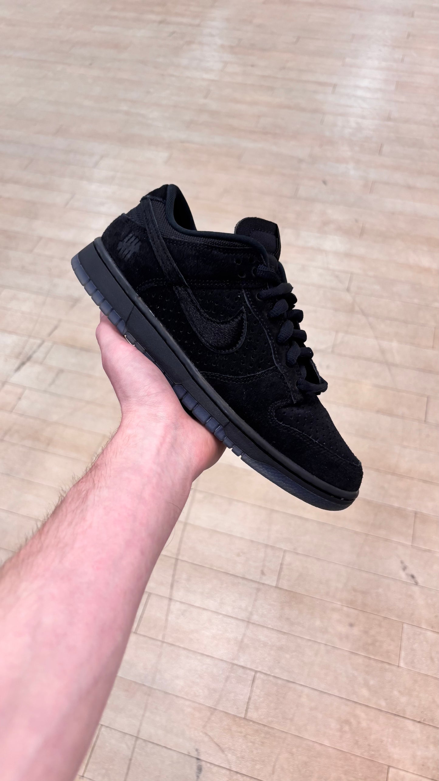 Nike Dunk Low Undefeated 5 On It Black (Used)
