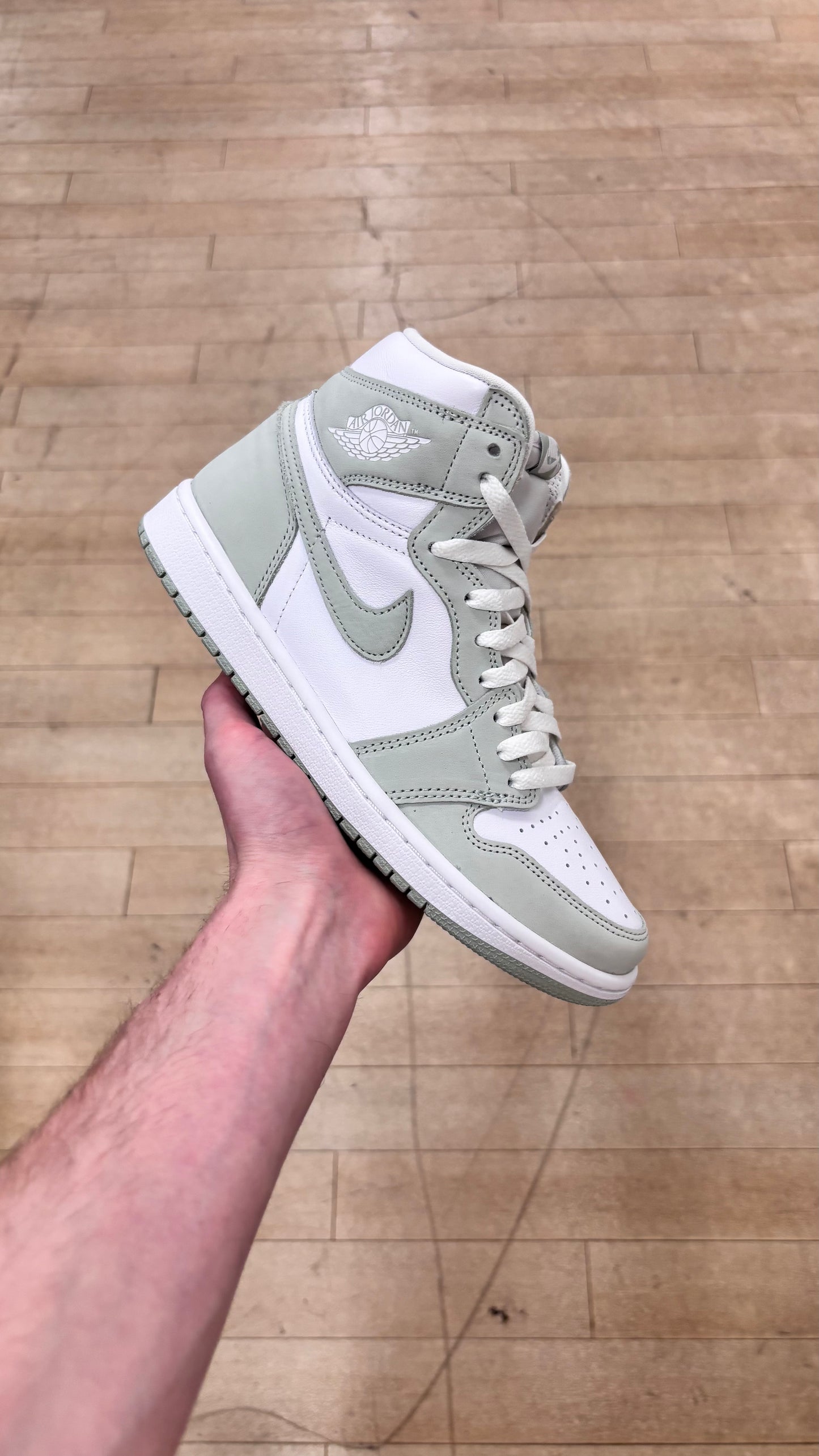 Jordan 1 High Seafoam W (Used)