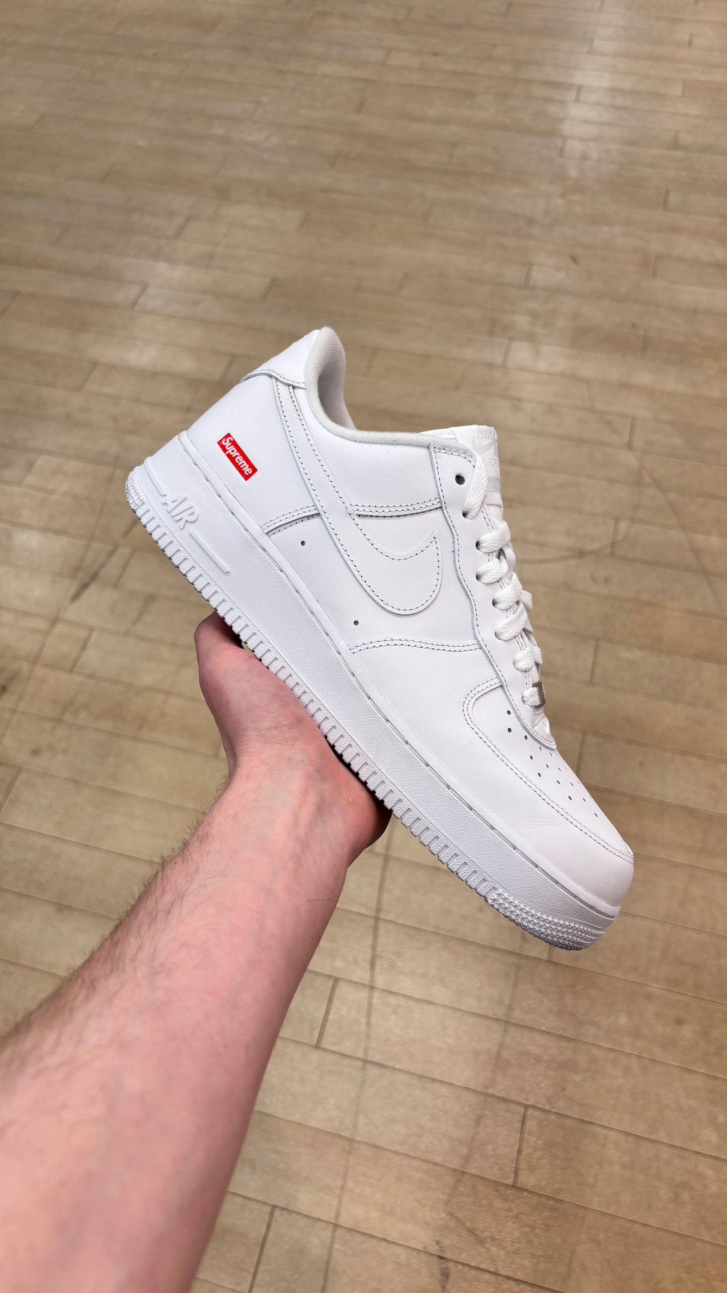 Air Force 1 Low Supreme White (Used)