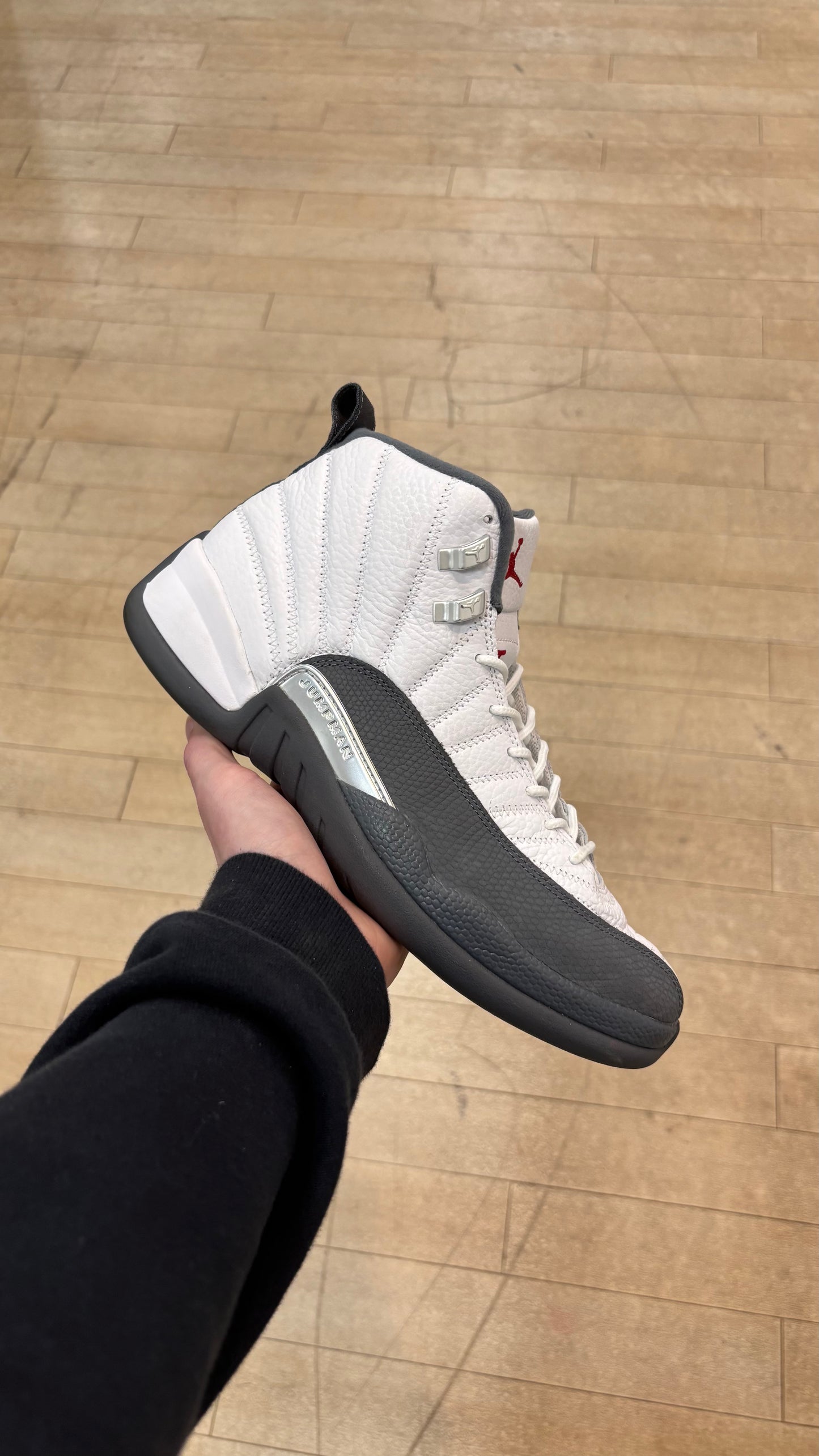 Jordan 12 White Dark Grey (Used)