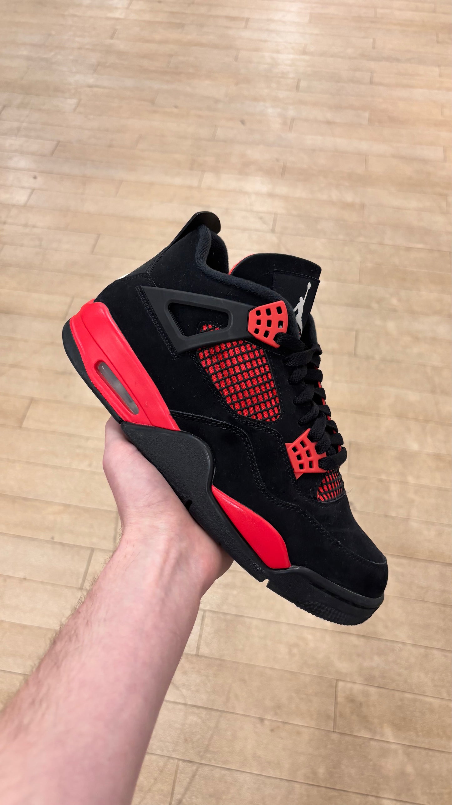 Jordan 4 Red Thunder (Used)