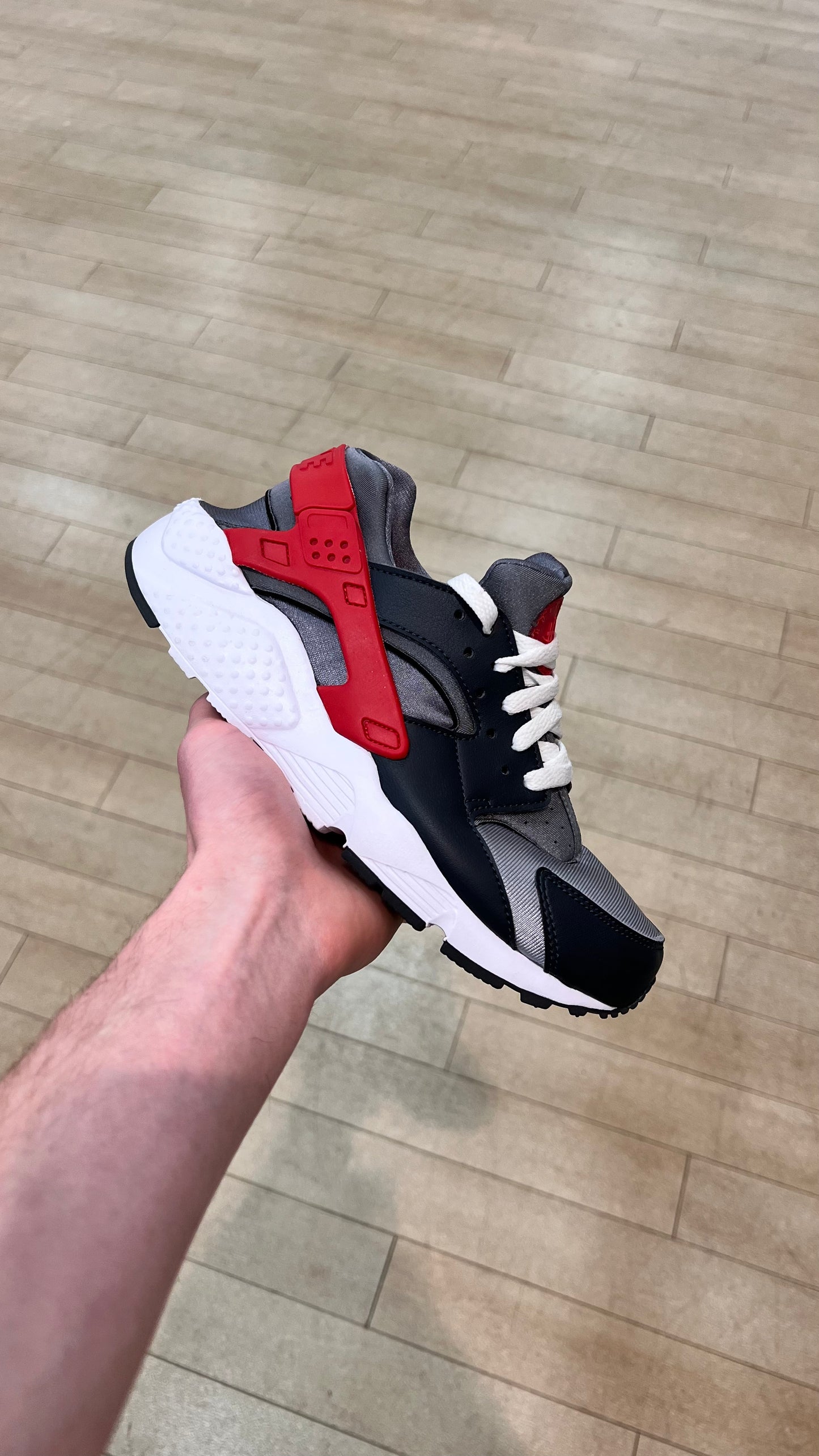 Nike Huarache Run GS Dark Smoke Grey (Used)