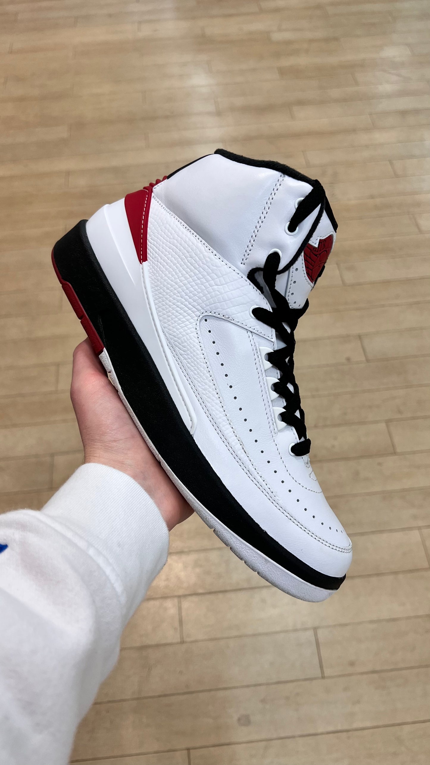 Jordan 2 Chicago (Used)