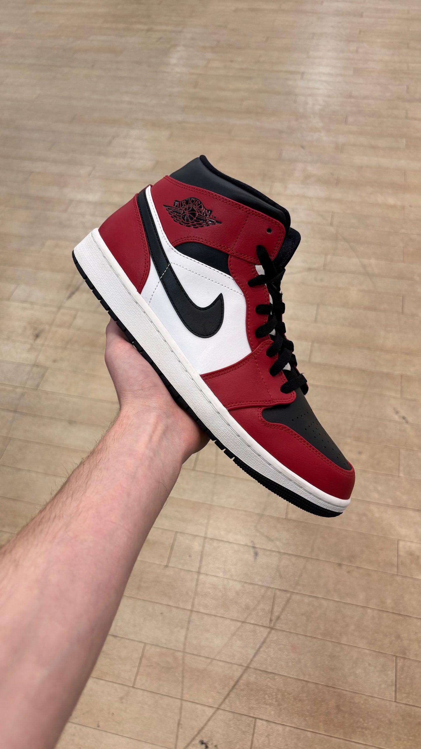 Jordan 1 Mid Chicago Toe (Used)