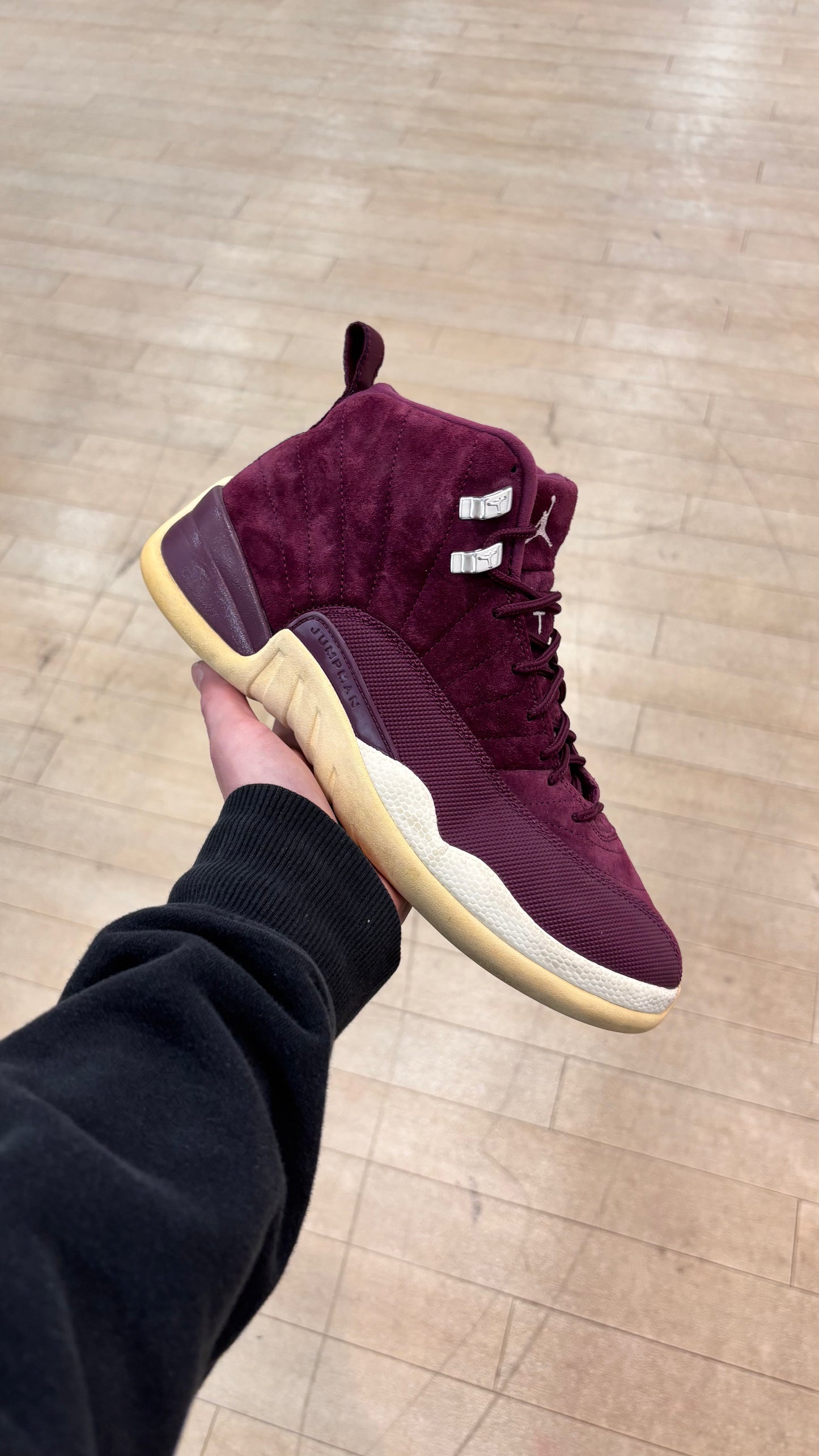 Jordan 12 Bordeaux (Used)