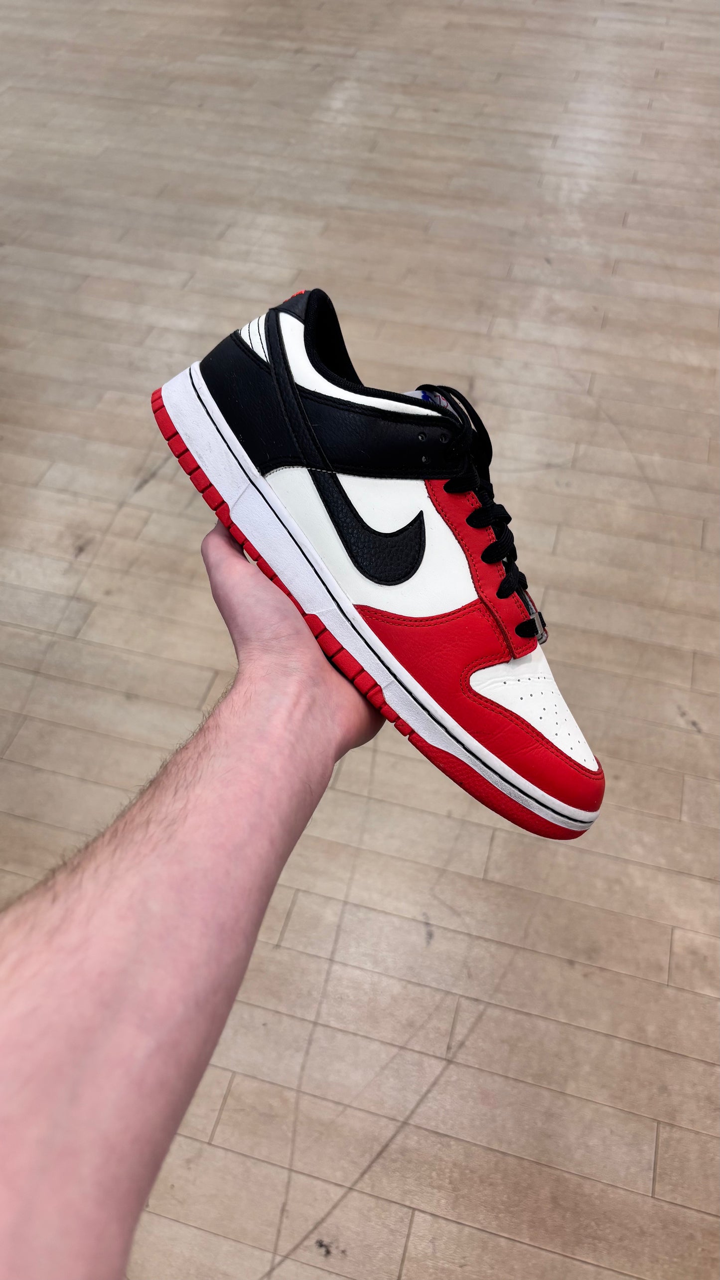 Nike Dunk Low Chicago EMB (Used)