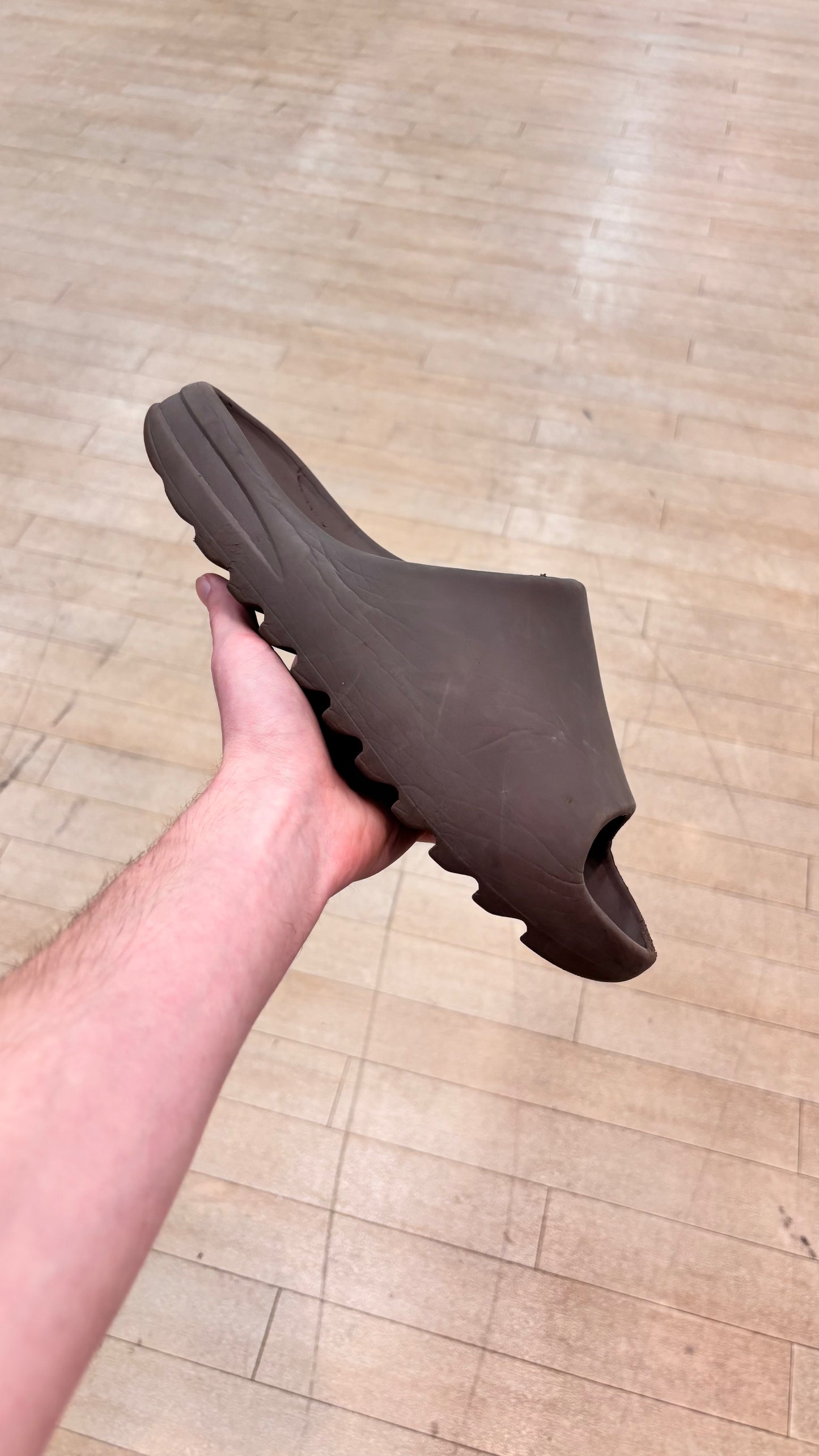 Yeezy Slide Soot (Used)