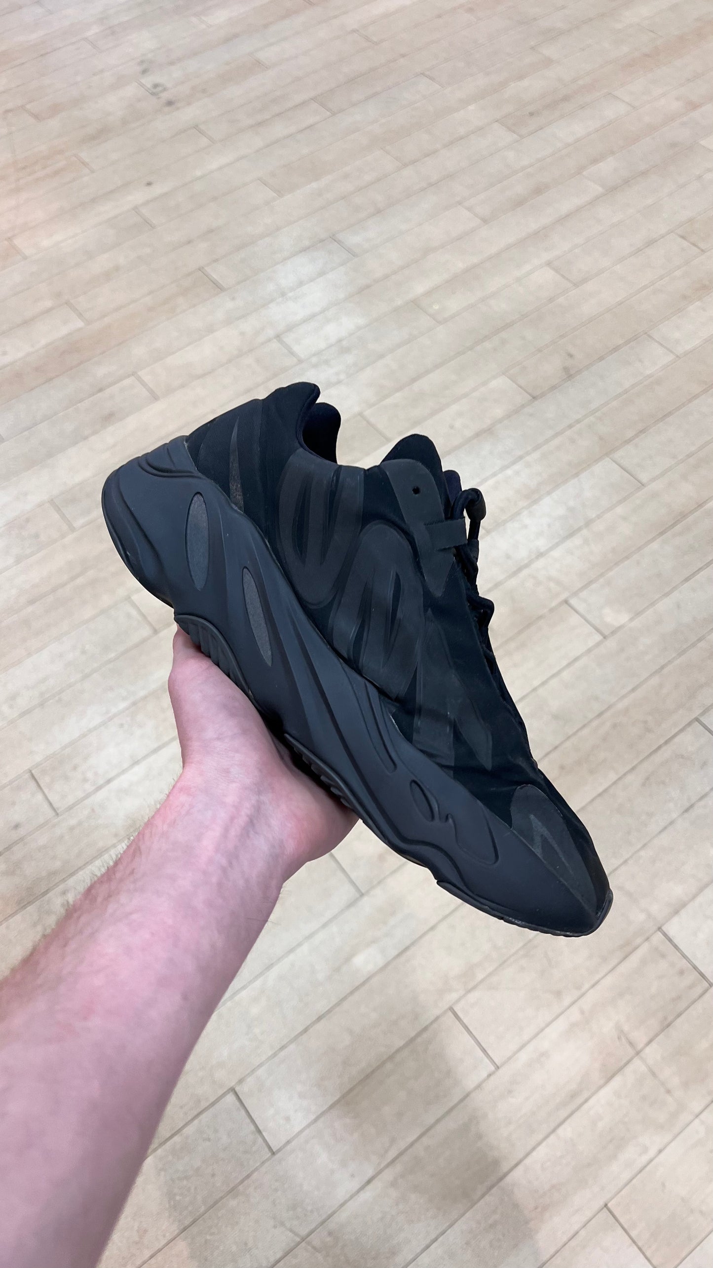 Yeezy 700 MNVN Triple Black (Used)