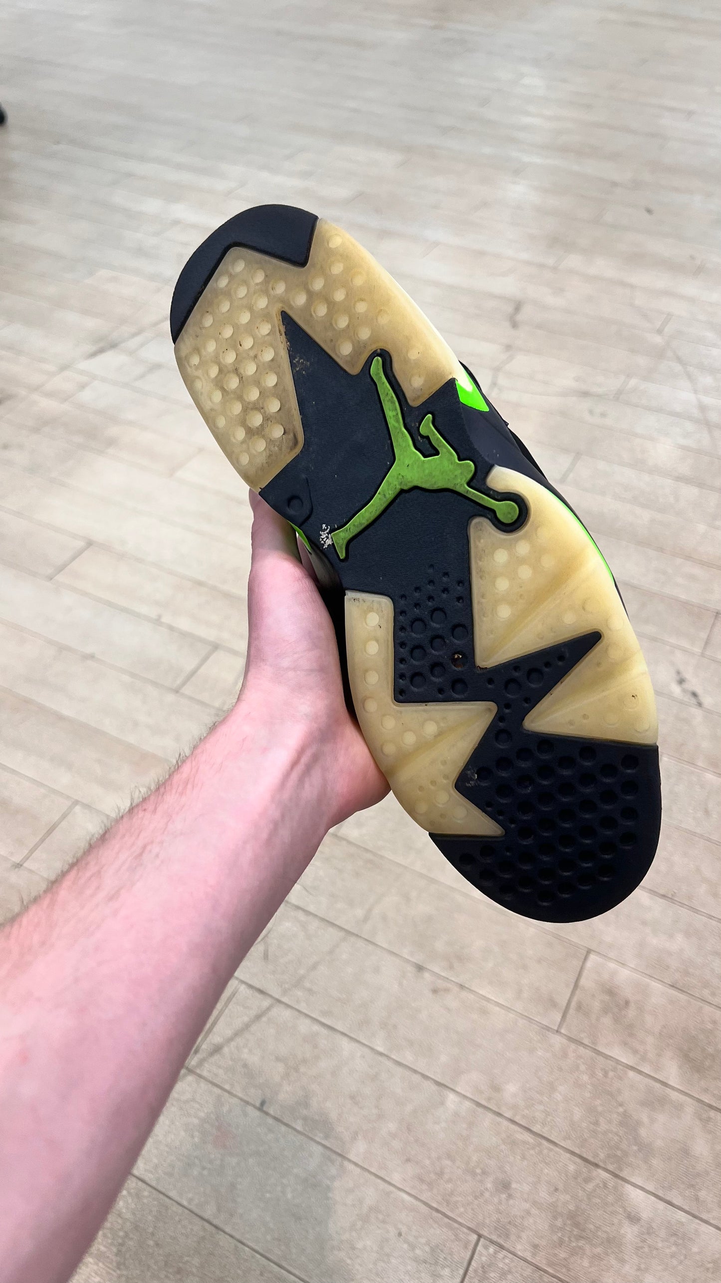 Jordan 6 Electric Green (Used)