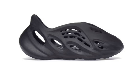 Yeezy Foam RNNR Onyx (Used)