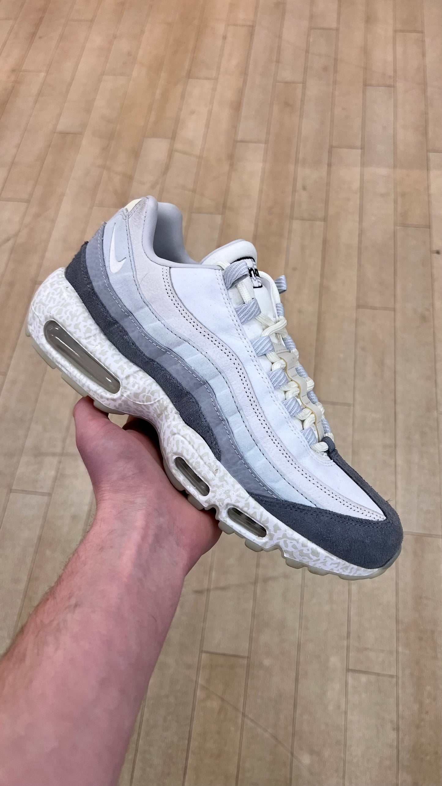 Nike Air Max 95 Light Bone GID (Used)