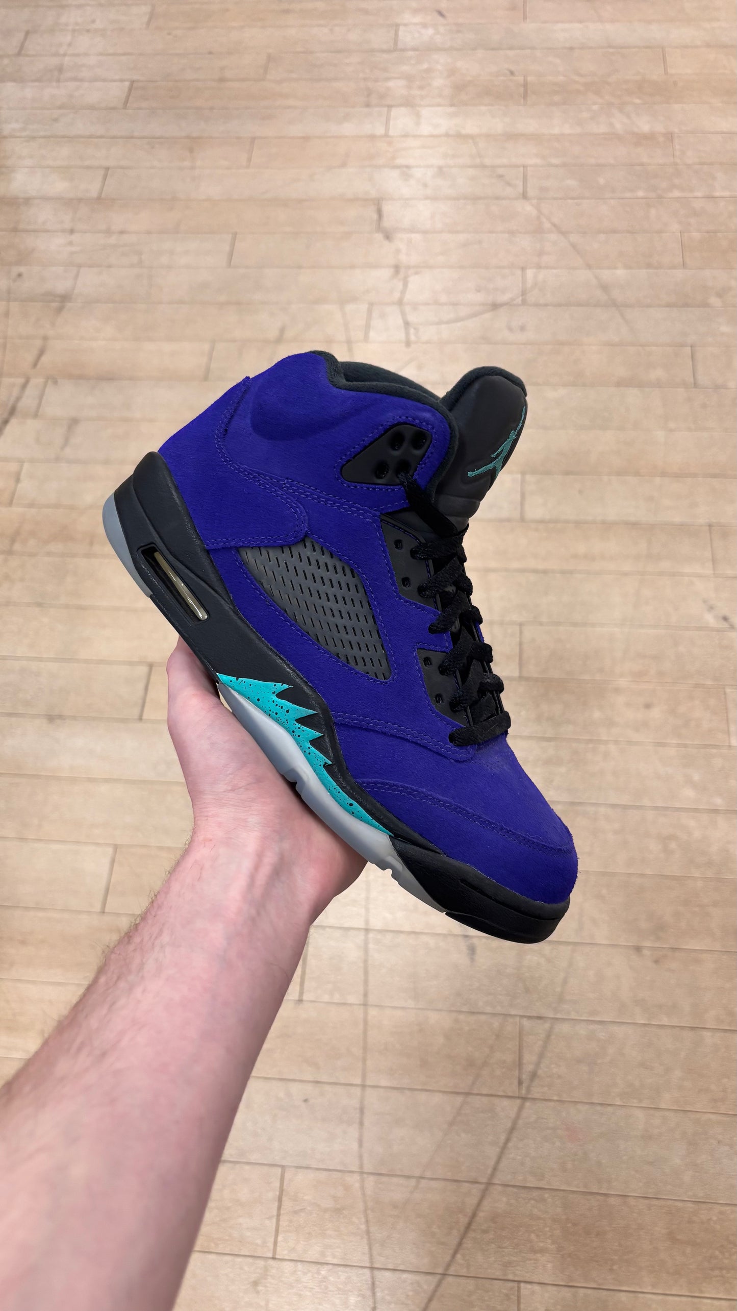Jordan 5 Alternate Grape (Used)