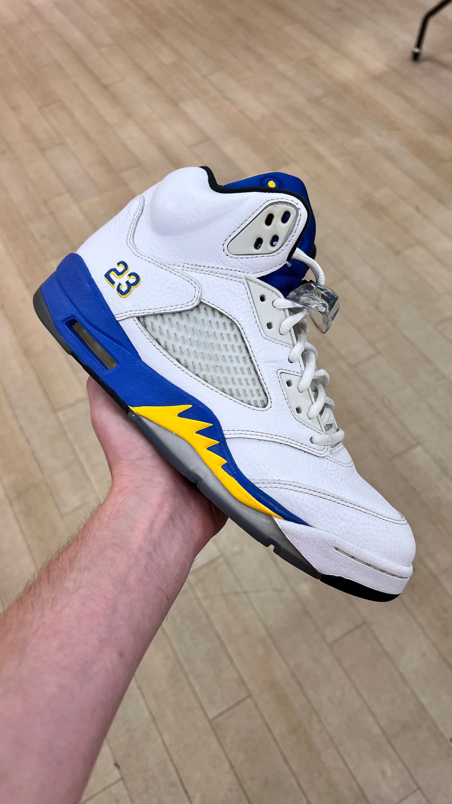 Jordan 5 Laney (Used) Replacement Box and Laces