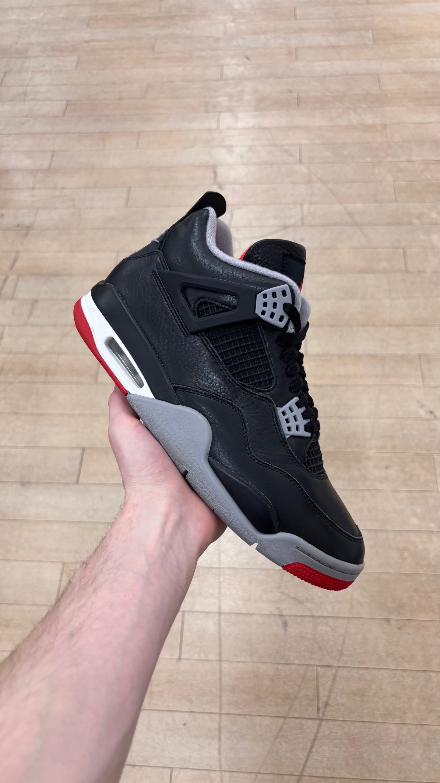 Jordan 4 Bred Reimagined (Used)