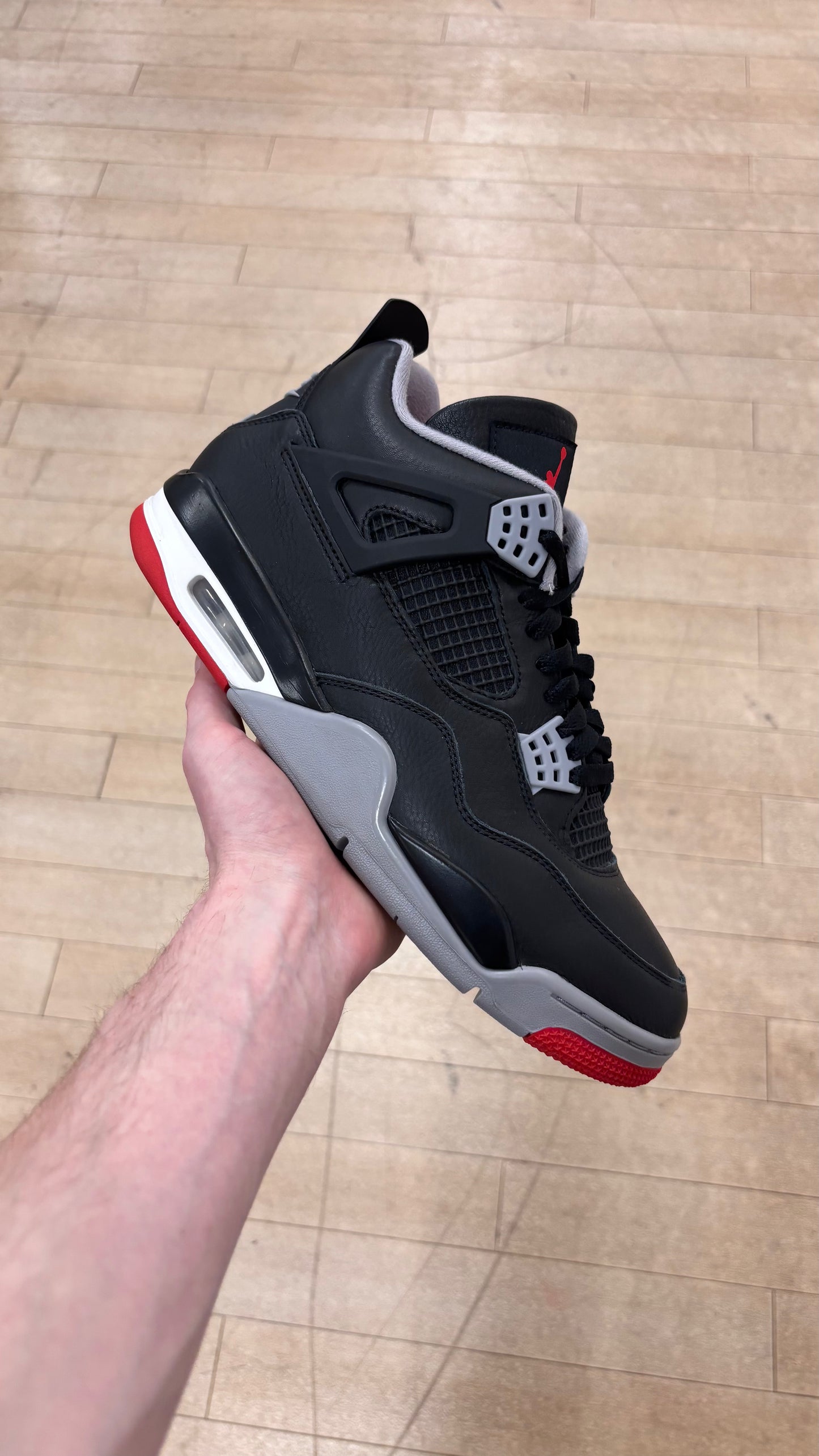 Jordan 4 Bred Reimagined (Used)