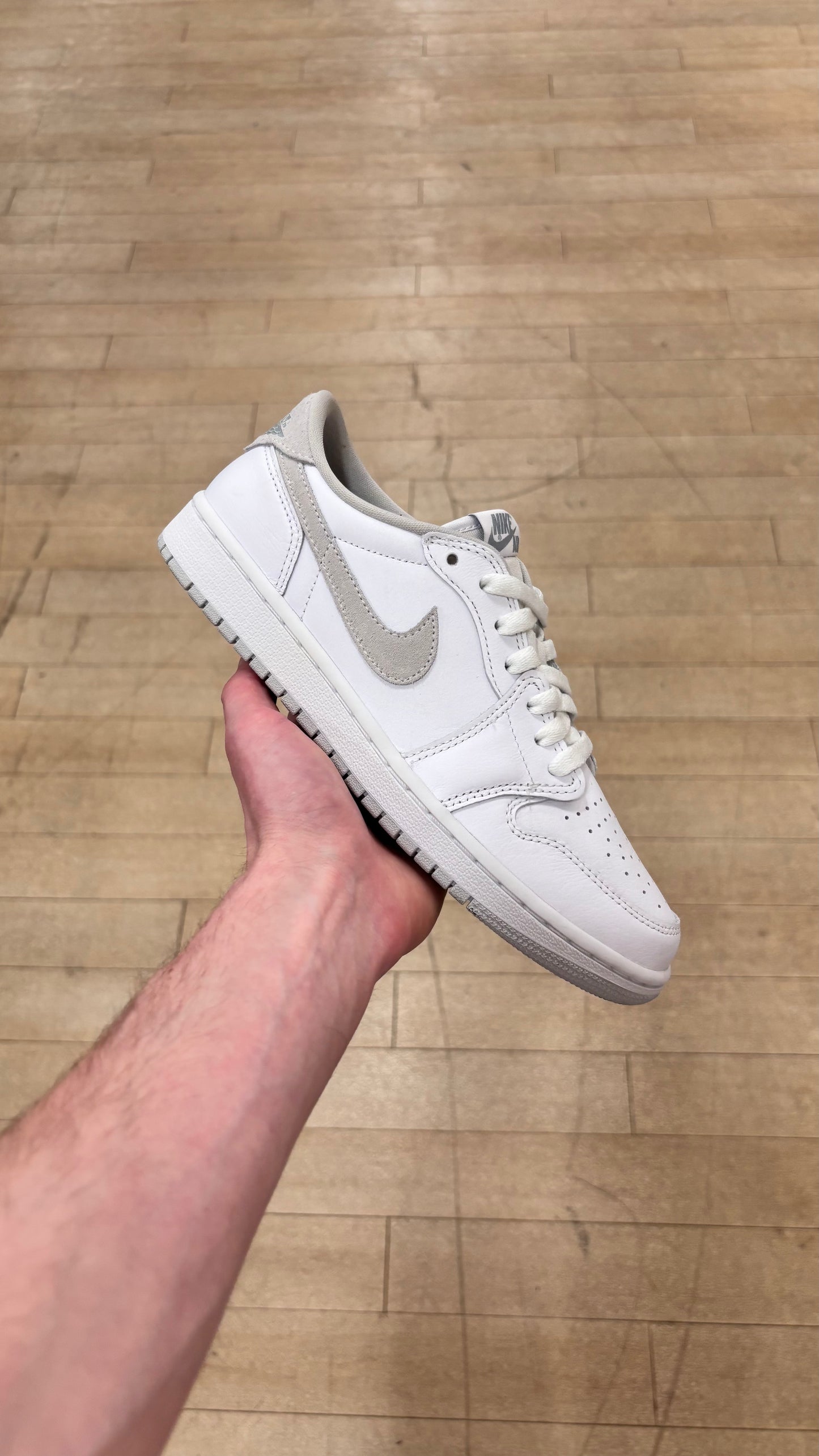 Jordan 1 Low Neutral Grey W (Used)