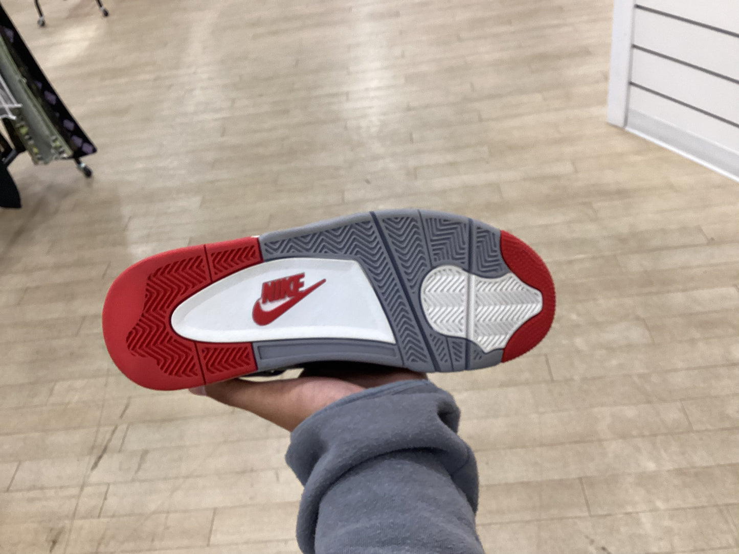 Jordan 4 Bred Reimagined (Used)