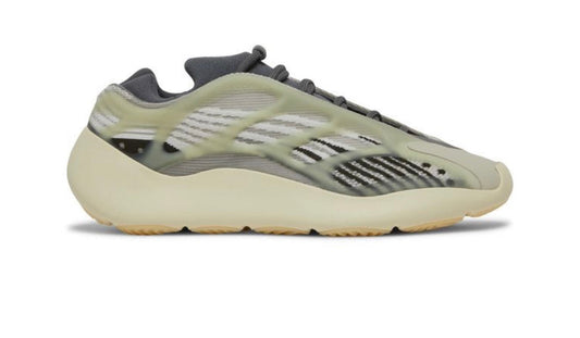 Yeezy 700 V3 Fade Salt (Used)