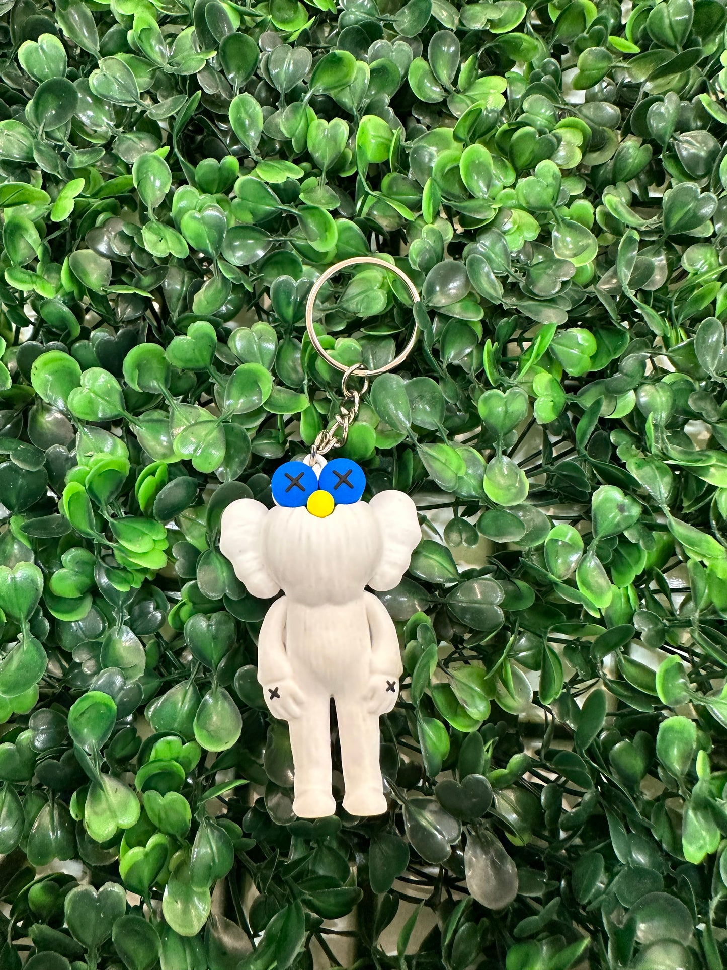 Kaws Elmo White Keychain