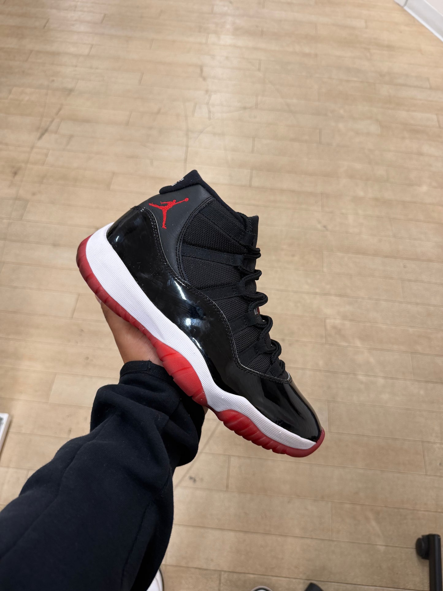 Jordan 11 High Playoffs Bred (Used)